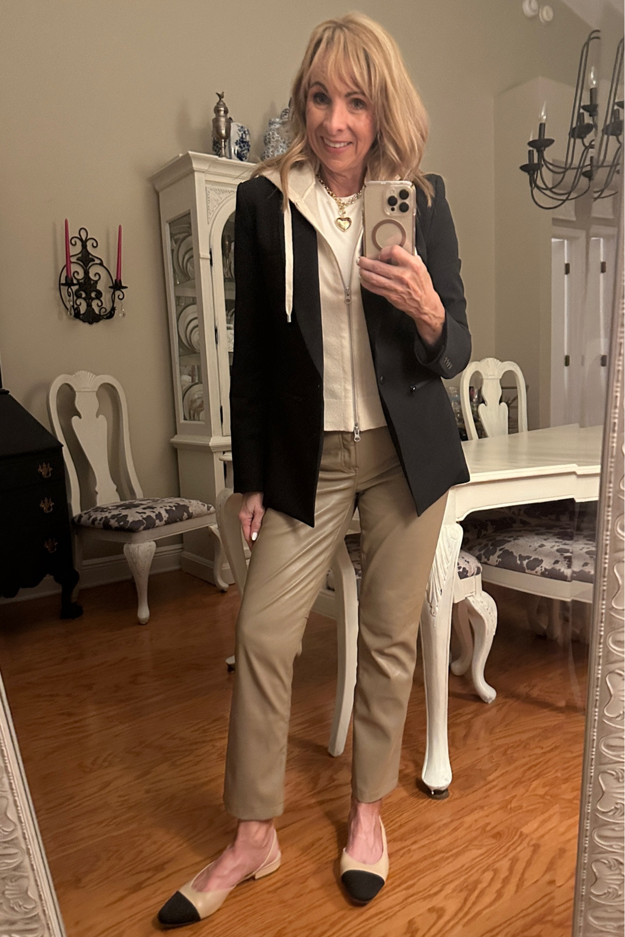 Elevated casual for a concert Saturday night. These shoes are so comfortable! Only $15.99 right now.

#LTKStyleTip #LTKShoeCrush #LTKSaleAlert