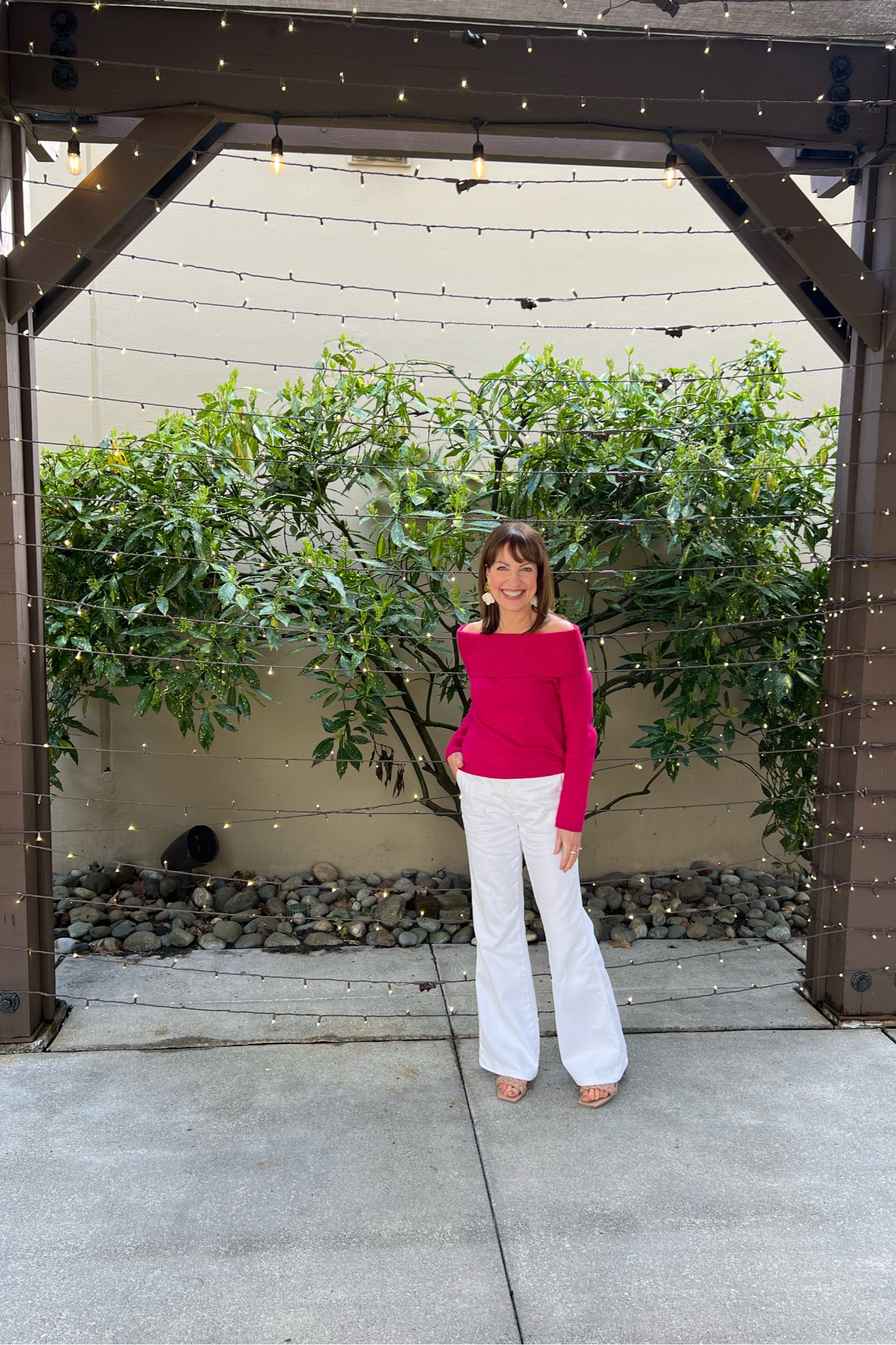 Wine tasting outfit! These are my favorite flare white jeans and I linked some similar pink off the shoulder sweaters! 

Joe’s Jeans, white denim, date night outfit, Old Navy, Dolce Vita, flare leg jeans, pink sweater, off the shoulder sweater 

#LTKstyletip #LTKover40 #LTKSeasonal