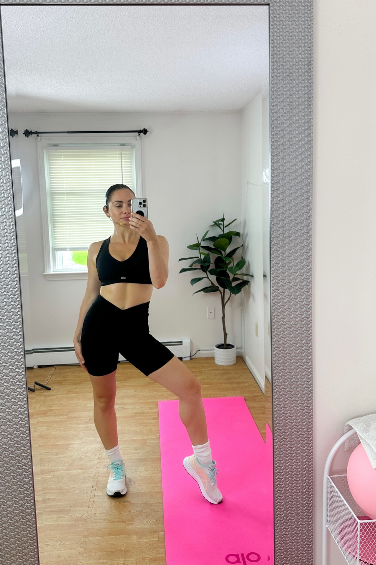 a sleek, fierce “let’s get it let’s go” look✨

#LTKunder100 #LTKFind #LTKFitness