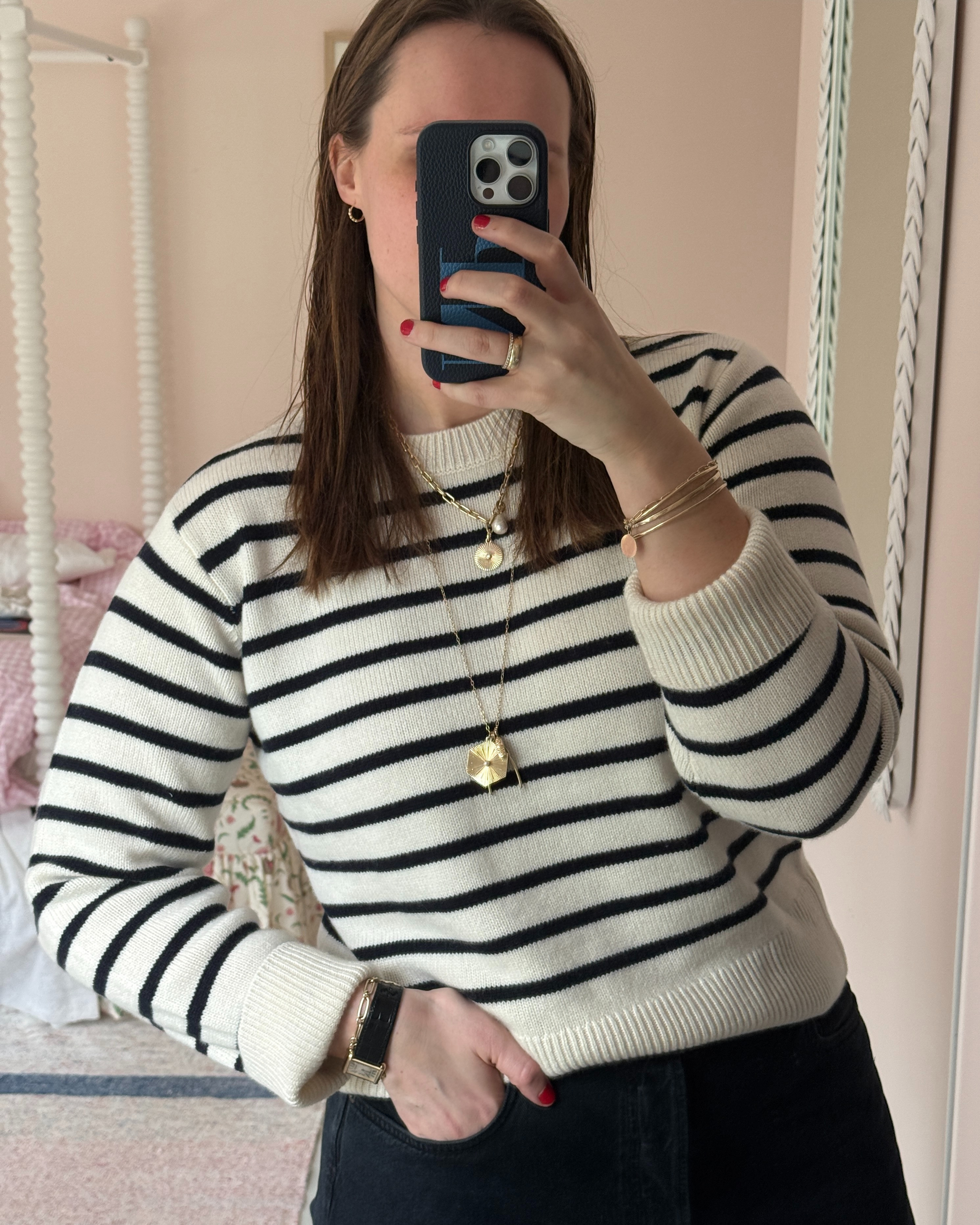 A perfect striped cashmere crewneck sweater from Frame. I am in my true size, XL. 
#classicstyle #preppy 

 