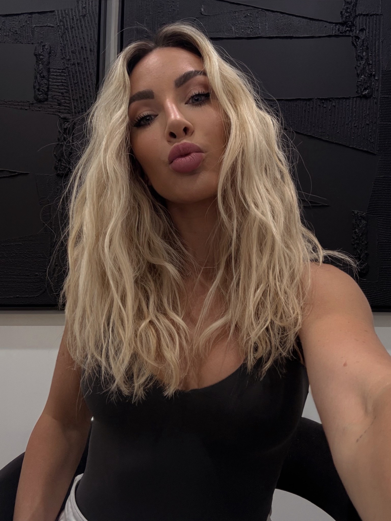 Natural hair routine: 
Ouai clarifying shampoo 
Ouai Thick Hair Mask 
Mix Ouai oil x Air Dry Cream 
Voila! 

#LTKStyleTip #LTKBeauty #LTKFindsUnder50