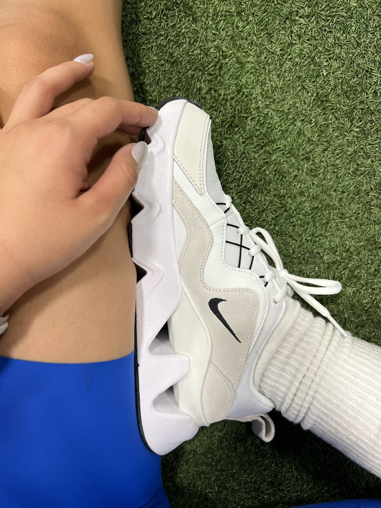 workout🧿

workout, gym, gym outfit, gym shoes, gym style

#LTKfitness #LTKstyletip #LTKMostLoved