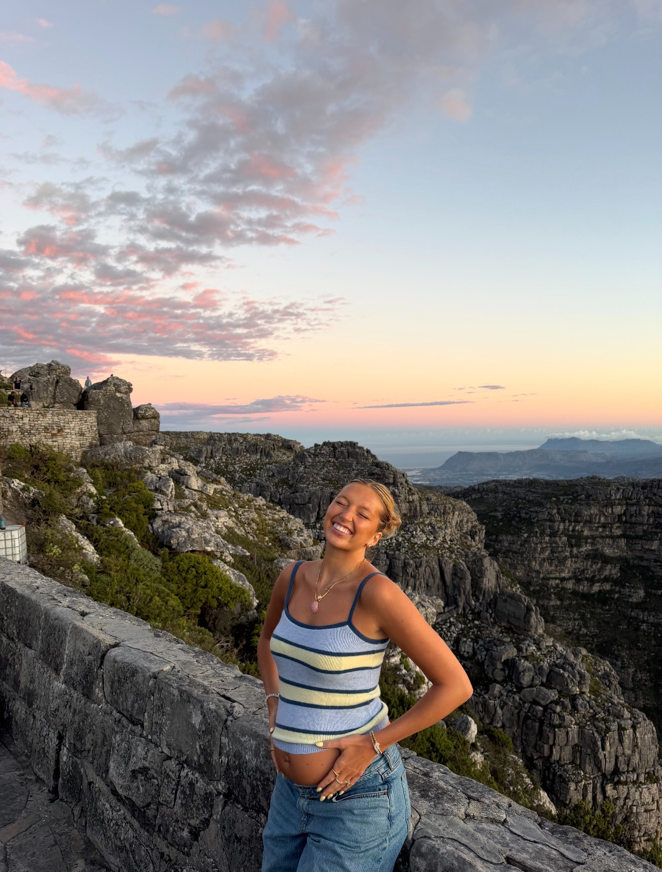 My fit  

 #LTKgrwm #LTKTravel #LTKBump