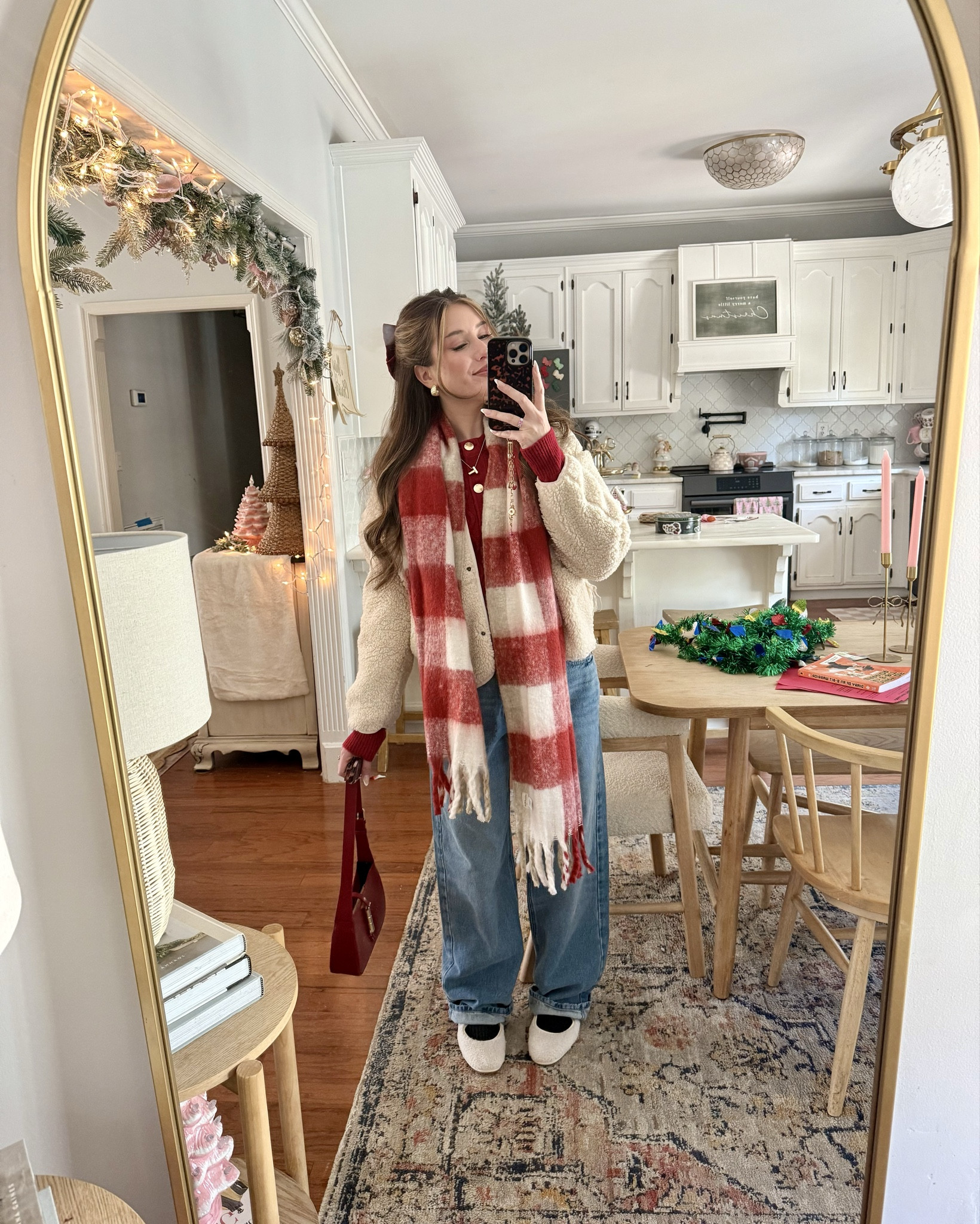 A pleasantly  festive outfit for a holiday lunch and latte with a friend. Get all the cozy and warm details on this outfit here! 

#LTKFindsUnder100 #LTKFindsUnder50 #LTKHoliday