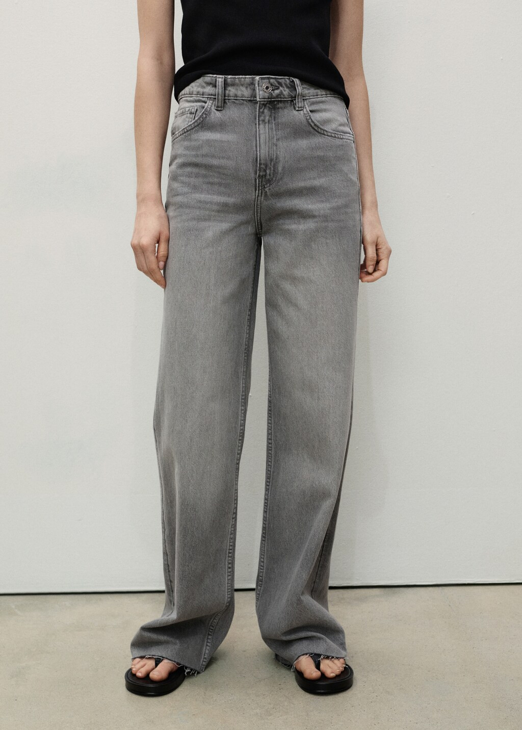 Danila wideleg high-rise jeans - Women | MANGO United Kingdom | MANGO (UK)