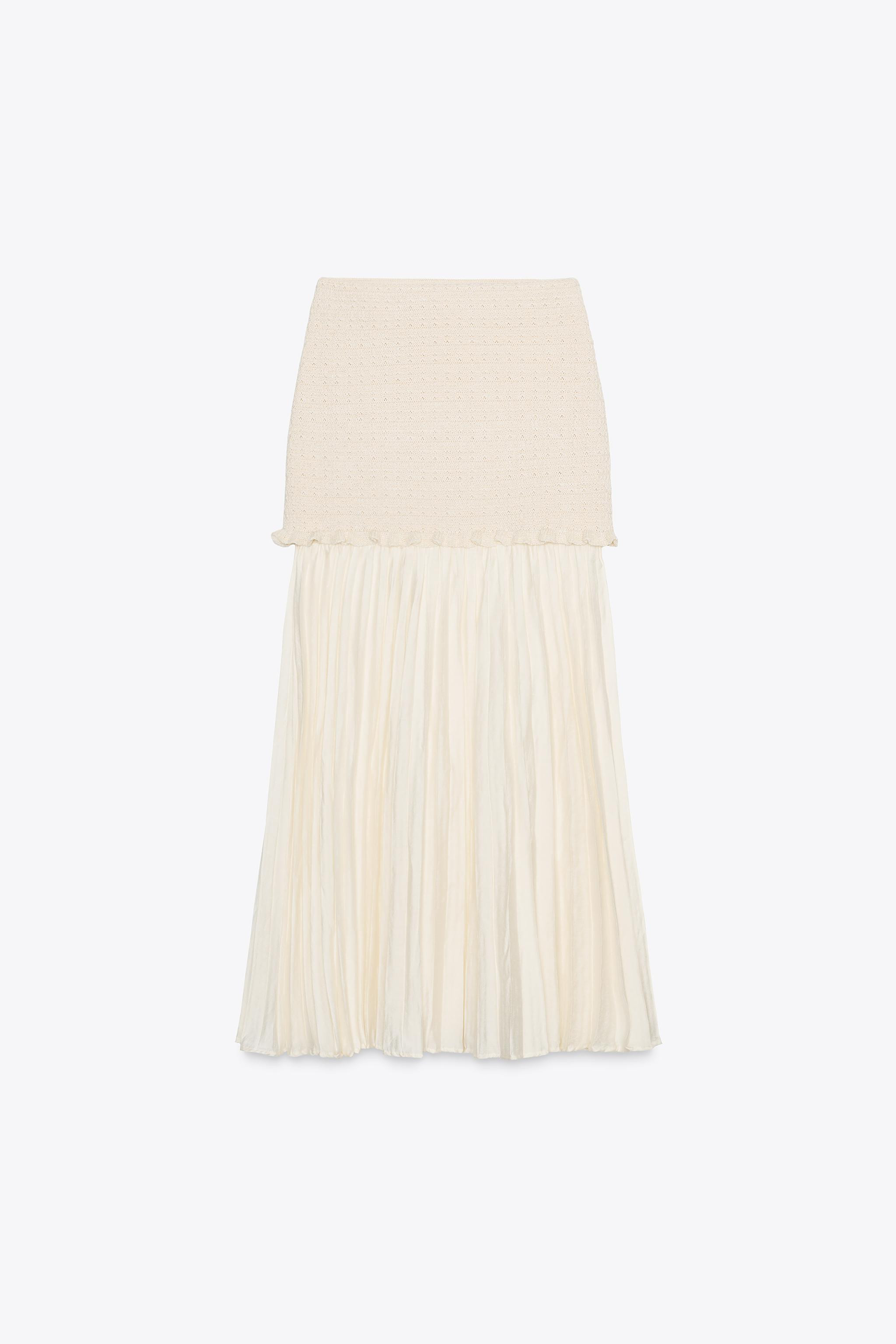 Straight neck and elastic off-the-shoulder top. Tie detail and A-line hem. | Zara US