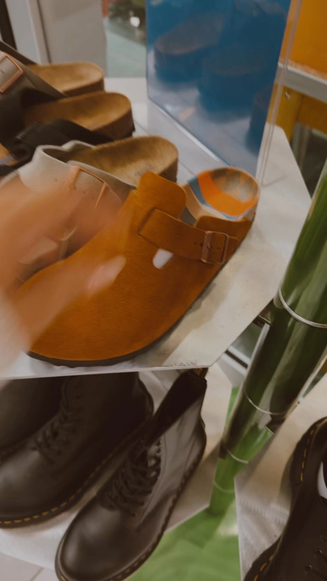 “Comodidad y estilo: ¡Los zuecos Kidmi que tus pies amarán! 👟✨”

#LTKU #LTKHoliday