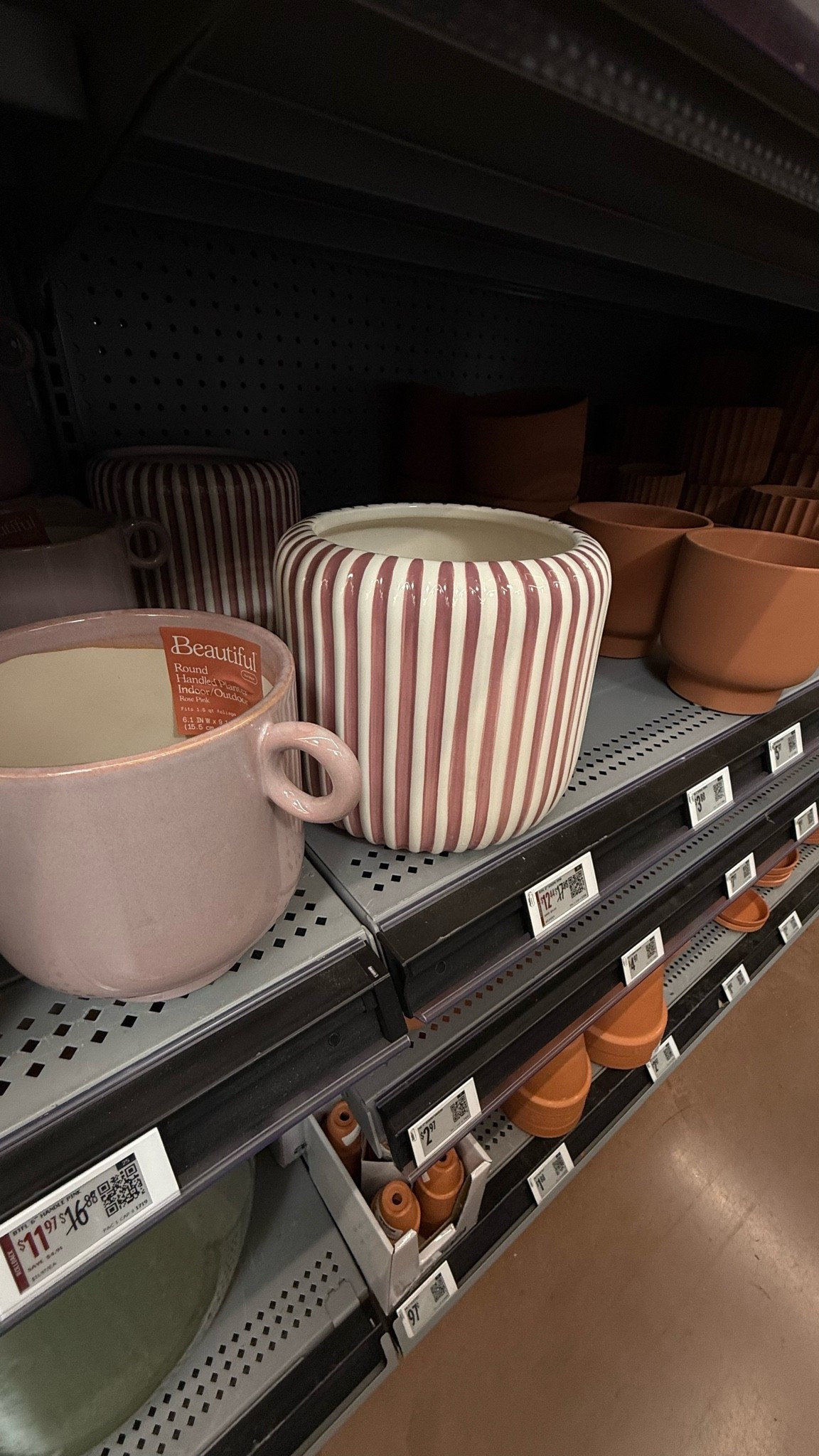 The Drew Barrymore Beautiful line at Walmart just keeps delivering 😍 This striped ceramic planter is SO cute and starts at $16.88 — it gives boutique home decor vibes for literally nothing. Indoor/outdoor, aesthetic AF, and perfect for summer. Linked on LTK! 🔗🌿

#WalmartFinds #WalmartHome #BeautifulByDrewBarrymore #DrewBarrymore #PlantMom #CeramicPlanter #HomeDecorFinds #AffordableHome #IndoorPlants #PlantDecor #PlanterGoals #LTKHome #LTKFinds #LTKUnder50