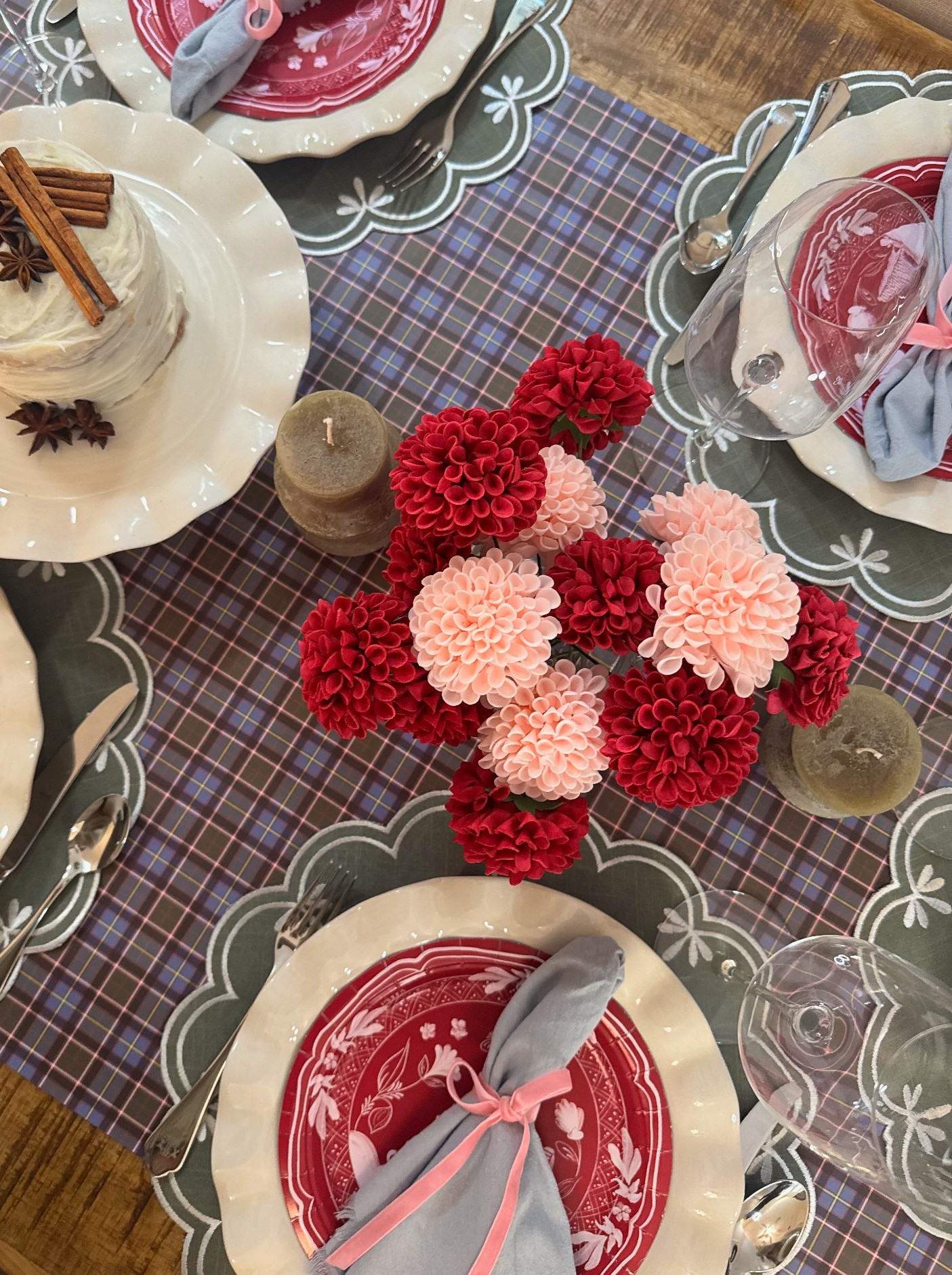 Holiday tablescape. Hosting. Thanksgiving. Christmas  

#LTKSeasonal #LTKGiftGuide #LTKHome