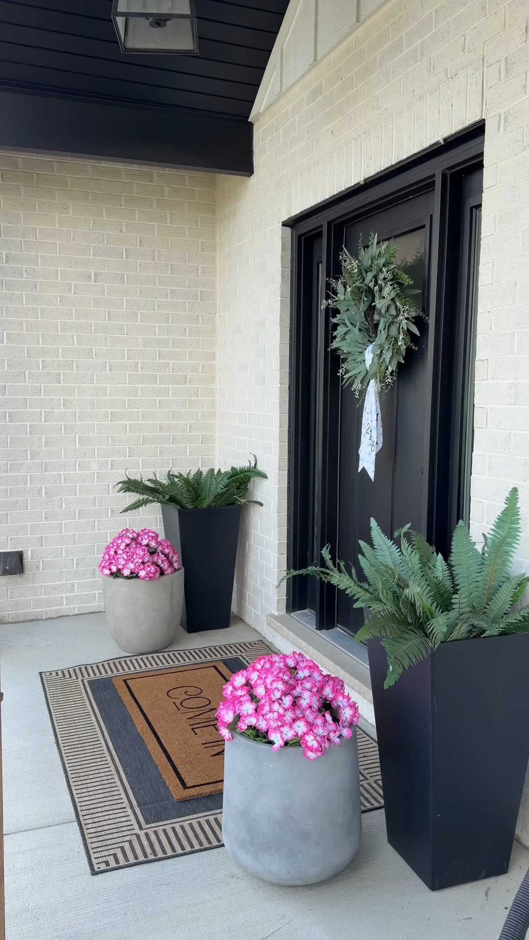 Summer porch decor ☀️

#LTKSaleAlert #LTKHome