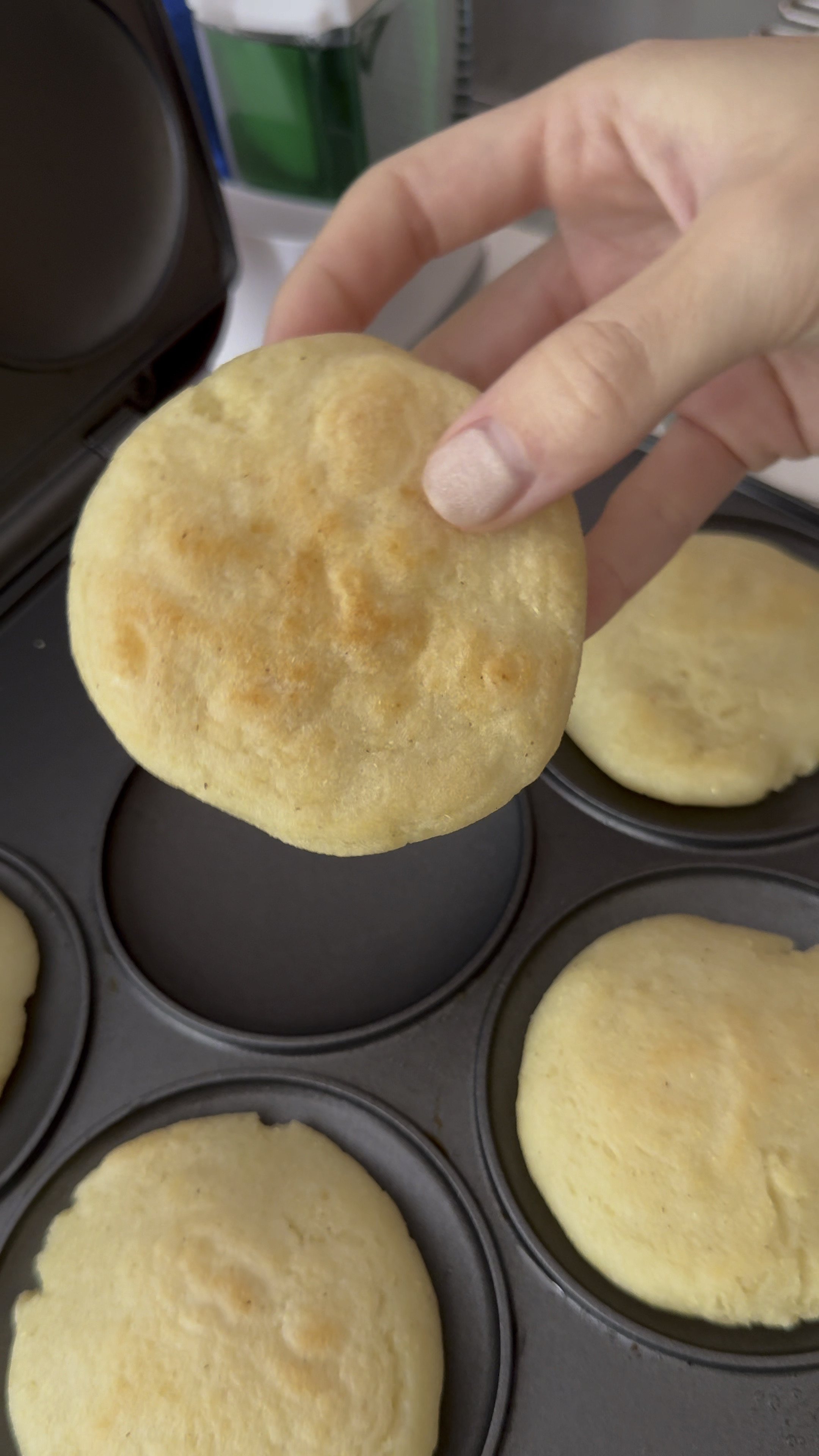 Make arepas at home with the cutest arepa maker 🫓 

#LTKVideo #LTKhome