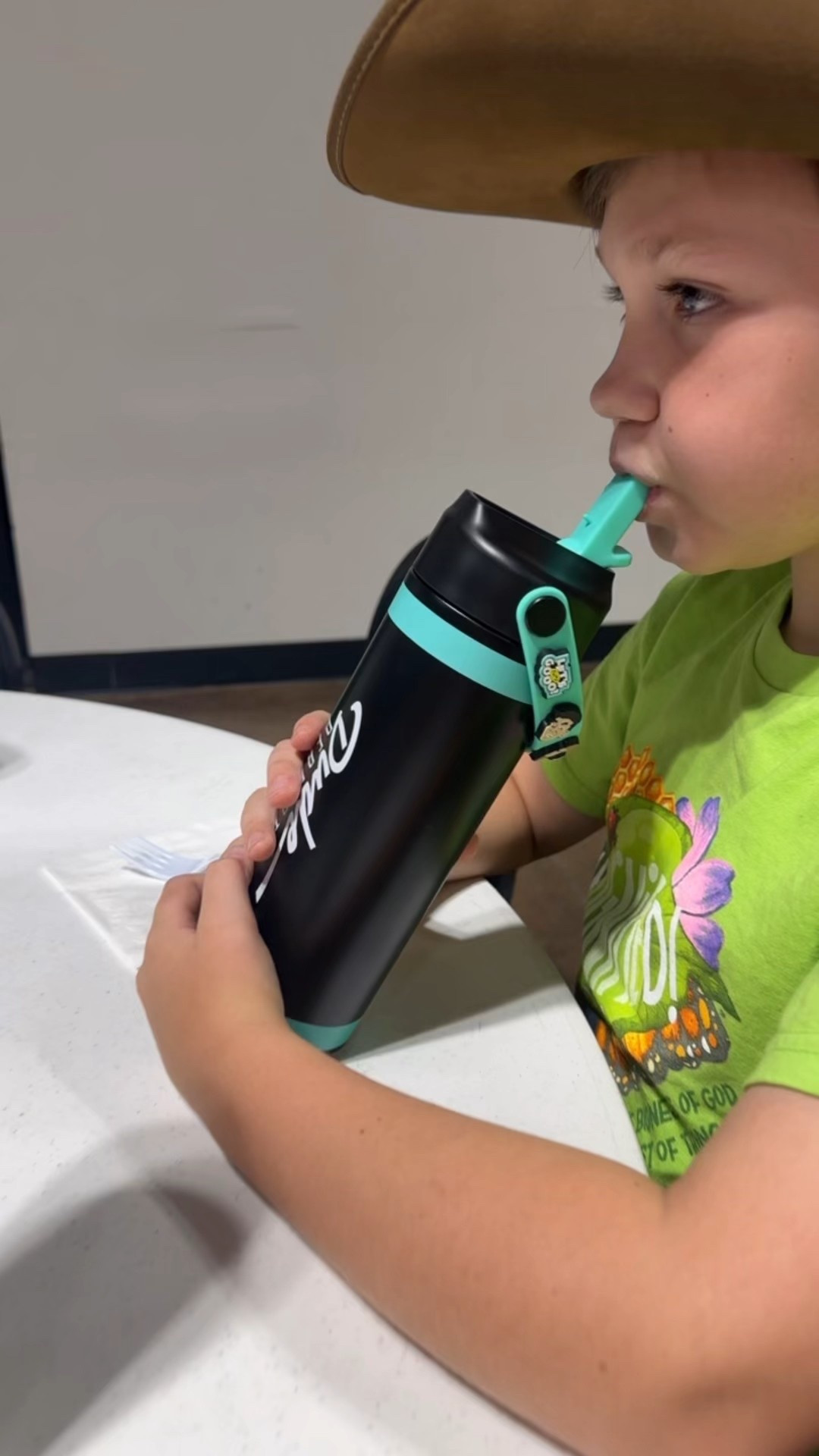 If you have kids that love Dude perfect, this is such a cute water bottle and lunch box! Back to school finds at Walmart!

#LTKSaleAlert #LTKKids #LTKFamily