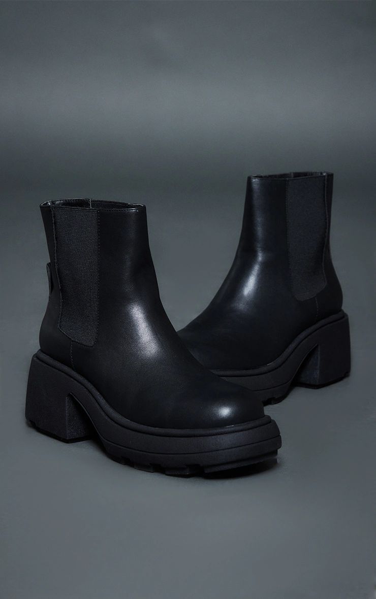 Black Pu Round Toe Platform Heeled Ankle Boots | PrettyLittleThing US