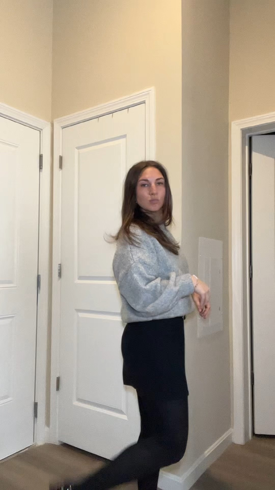 Cozy & cute #ootd for the office 

#ootd #officefits #winterfits #abercrombiepartner 

#LTKootd #LTKMidsize #LTKWorkwear