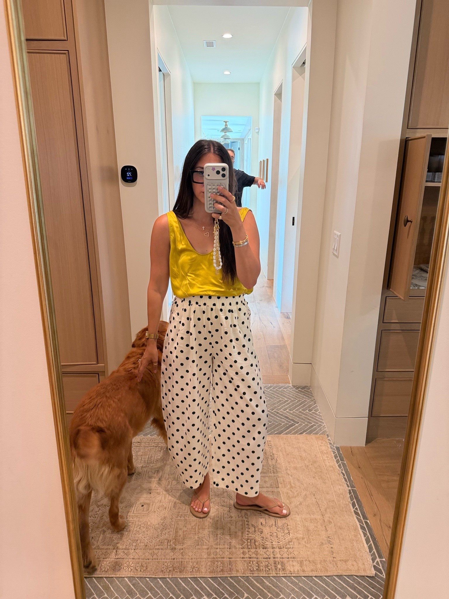 Top: small 
Bottoms: medium 

Dressupbuttercup.com #dressupbuttercup #dederaad

#LTKootd #LTKmomlife #LTKSeasonal