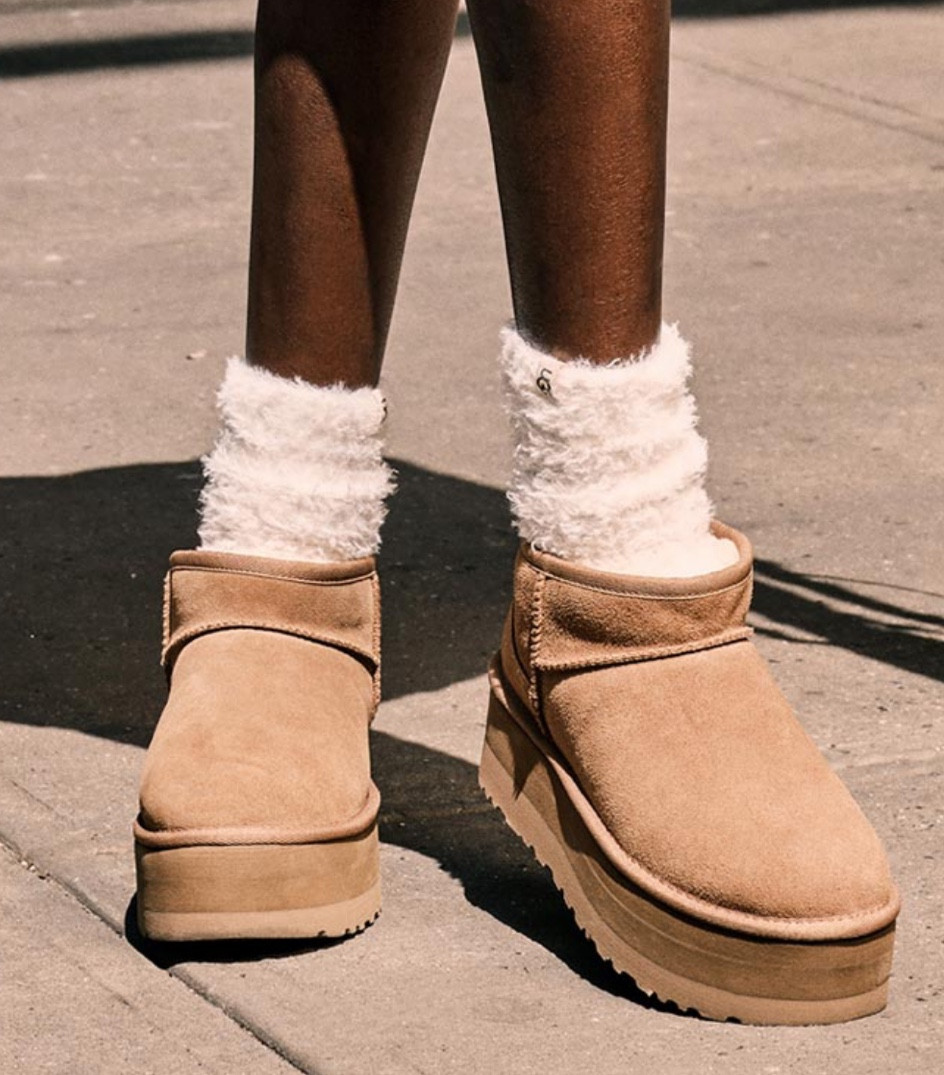 my fav UGG boots for this fall 

#ugg #uggboots #boots #fallboots #fallbooties

#LTKSeasonal #LTKBacktoSchool #LTKshoecrush