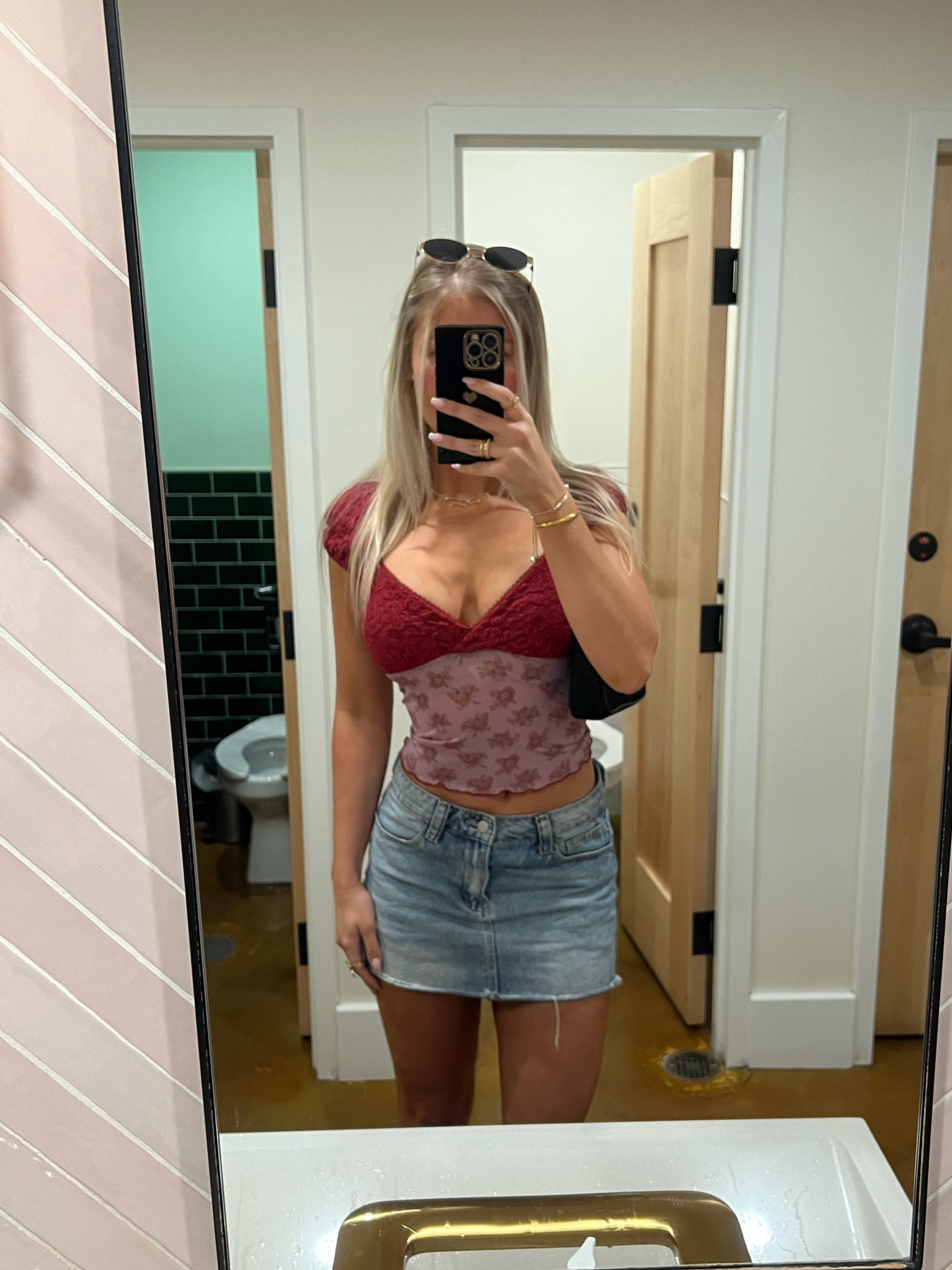 Girls night out fit! Size small. 

#LTKstyletip #LTKfindsunder50 #LTKSeasonal