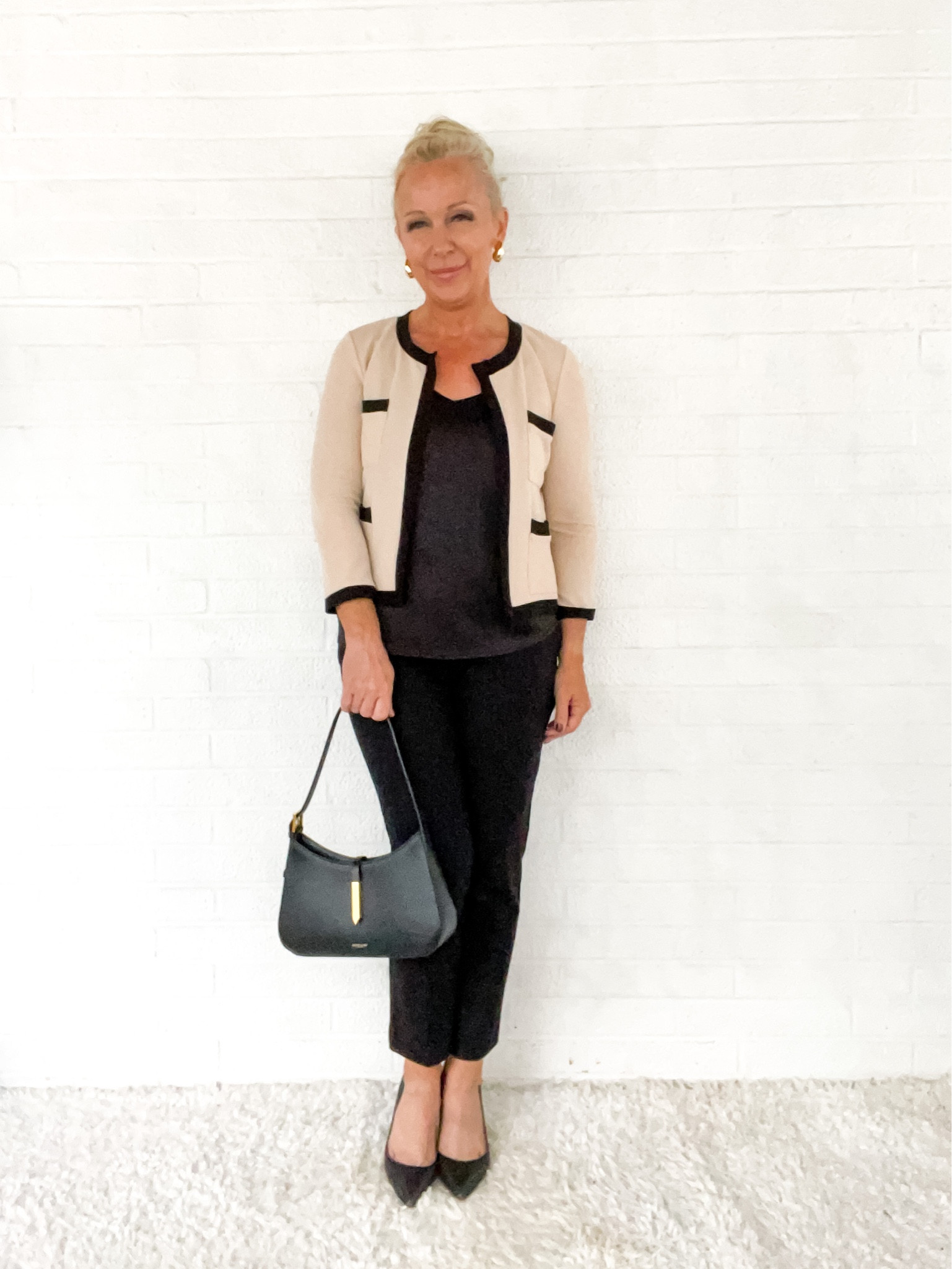 Amazon lady coat with black pants for a dinner outfit or office outfit  

#LTKworkwear #LTKSeasonal #LTKover40