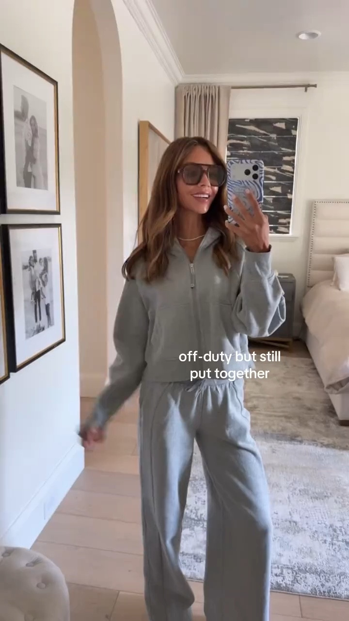 love this comfy set

#LTKSeasonal #LTKootd