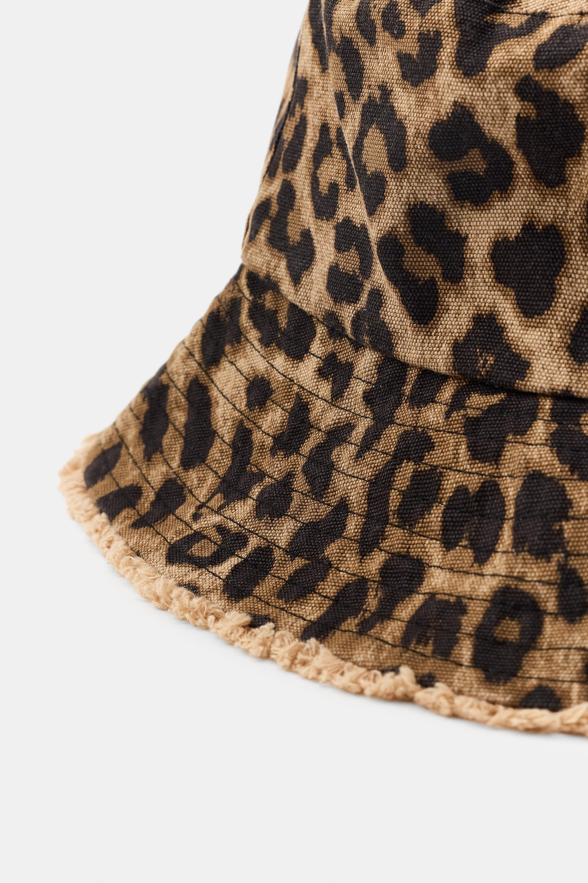 ANIMAL PRINT BUCKET HAT | Zara US