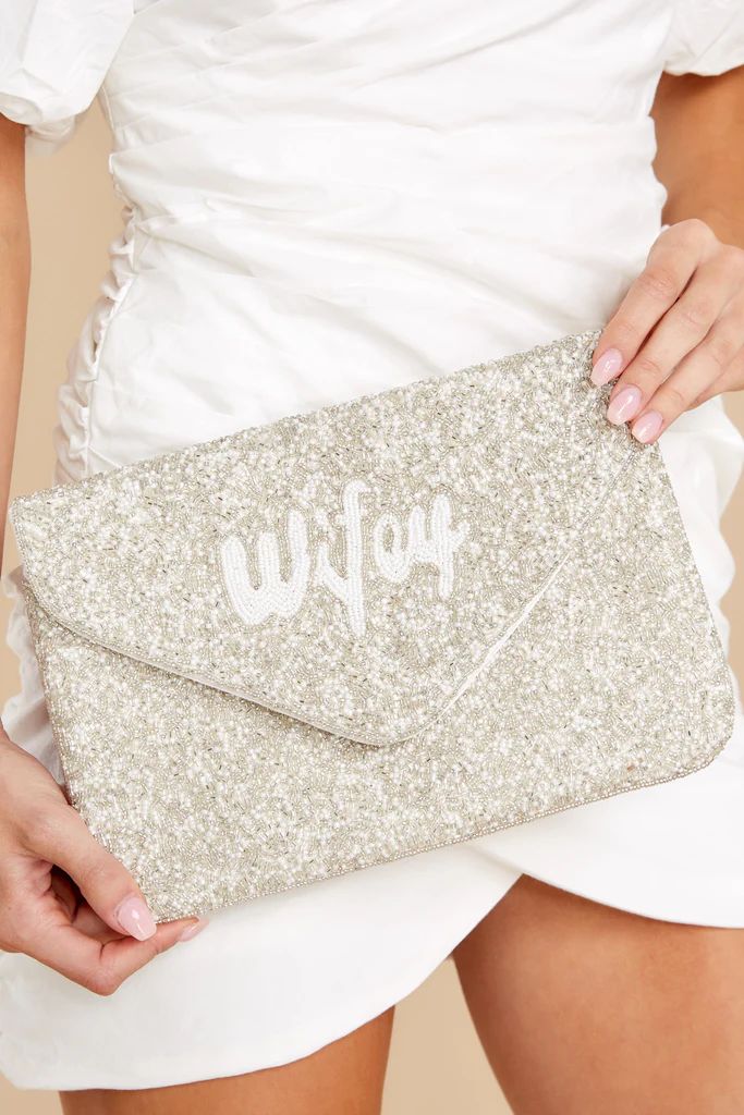 Ready For A Kiss White And Silver Beaded Clutch | Red Dress 