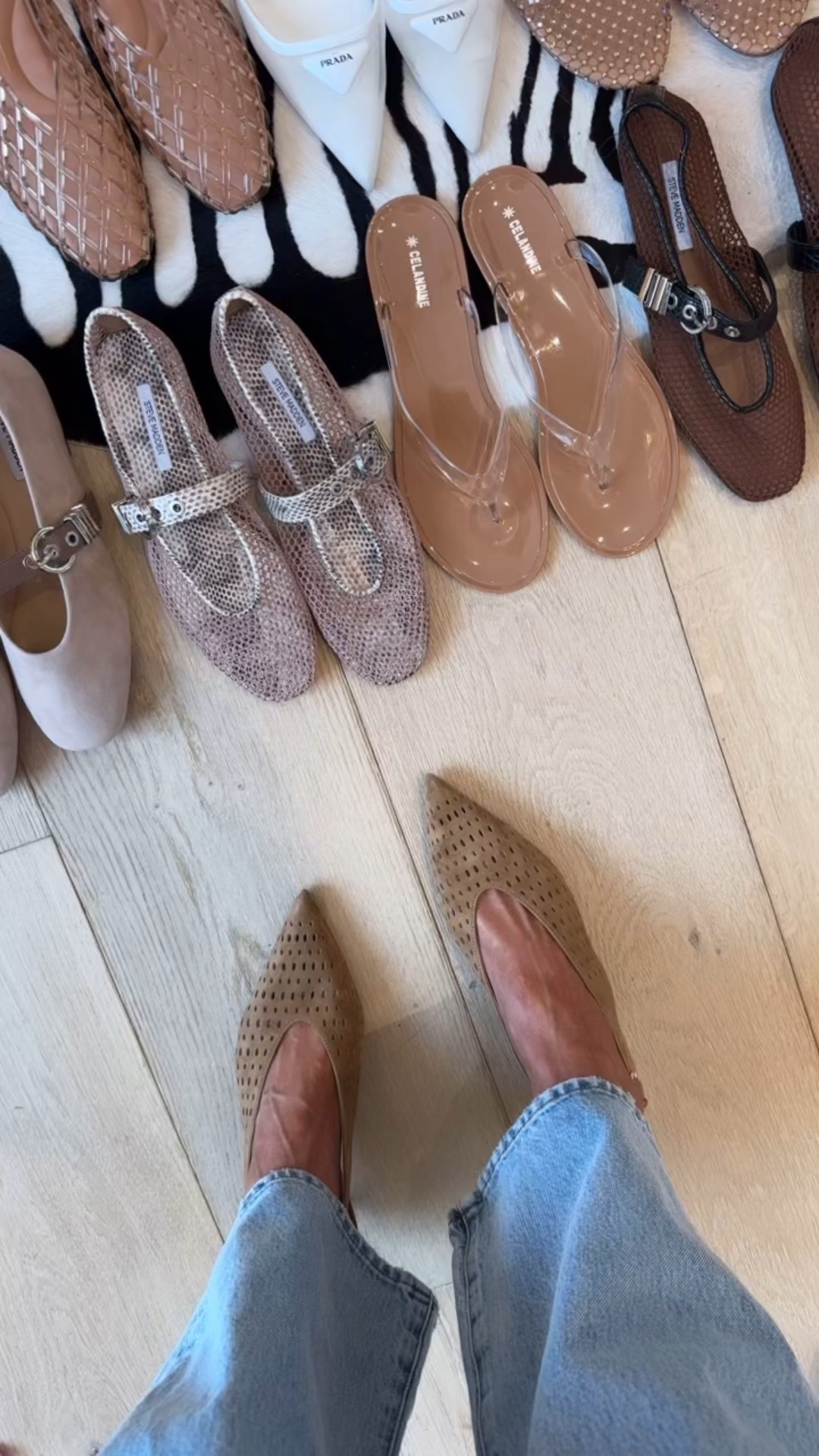 These perforated kitten heels for spring 😍😍😍 