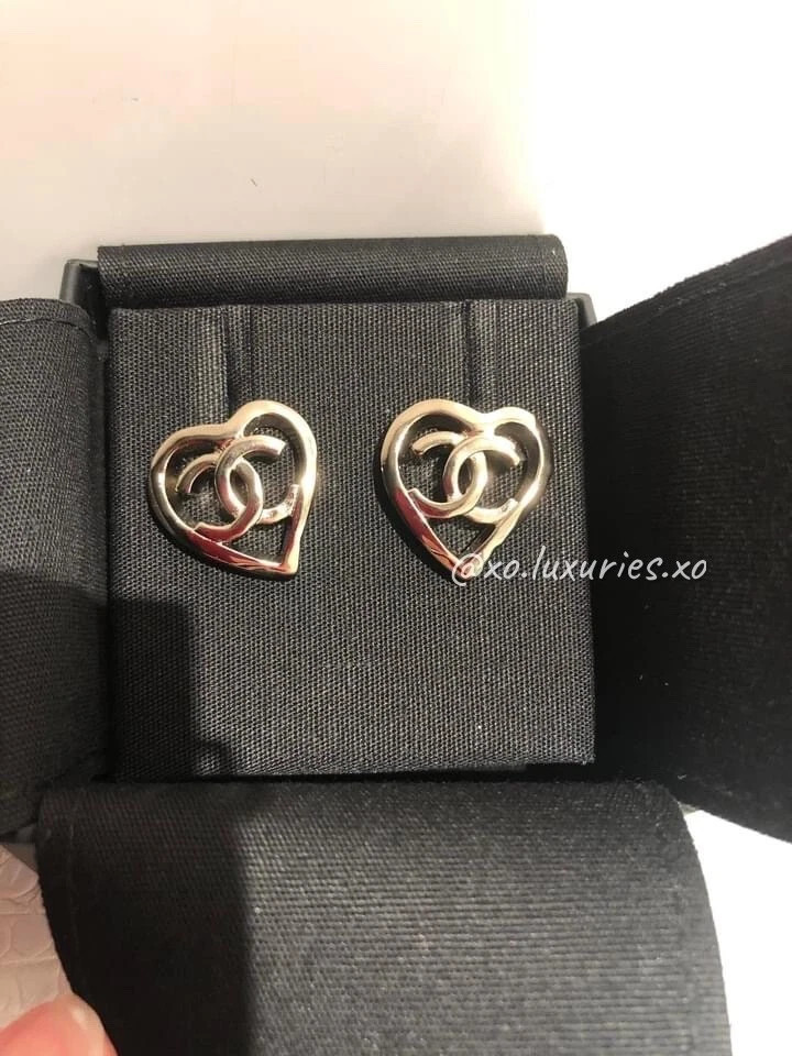 Authentic CHANEL Receipt NEW | Heart SOLD OUT CC Logo Gold Stud Earrings BNIB | eBay US