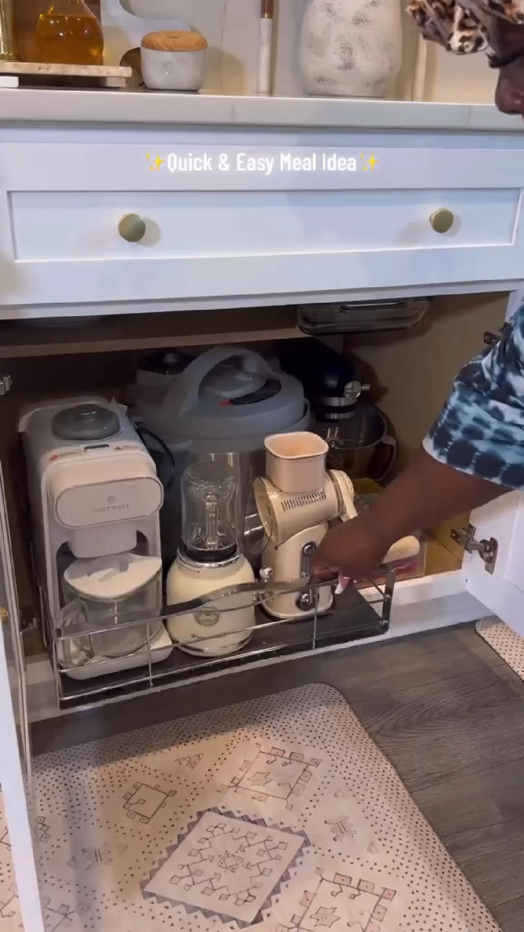 A quick and easy meal thanks to my super efficient cheese grater! This really makes all the difference in time and flavor!

Follow for more @OPERATION_NIKI on IG, TikTok, & Facebook

sahm, kitchen essentials, dinner tips, cooking hack, kitchen, home, meal prep, meal ideas, salt pepper dispensers, dinner ideas, favorite kitchen appliances, chicken dinner, meal inspo, back to school, mom life

#LTKHome #LTKFindsUnder100 #LTKFindsUnder50