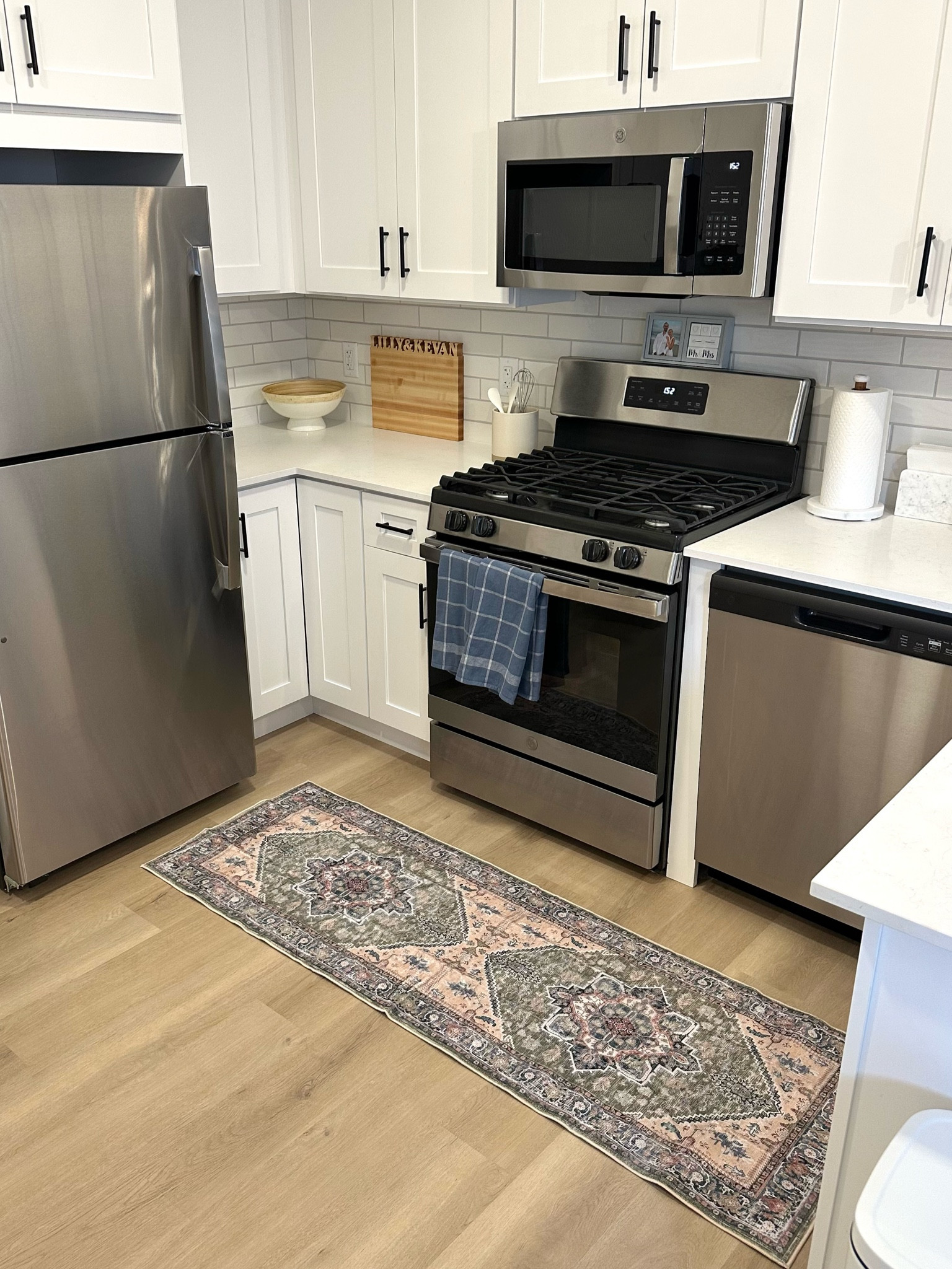 Our beautiful kitchen runner is from Amazon! It’s non-slip, machine washable, & water resistant 

#LTKFindsUnder50 #LTKStyleTip #LTKHome