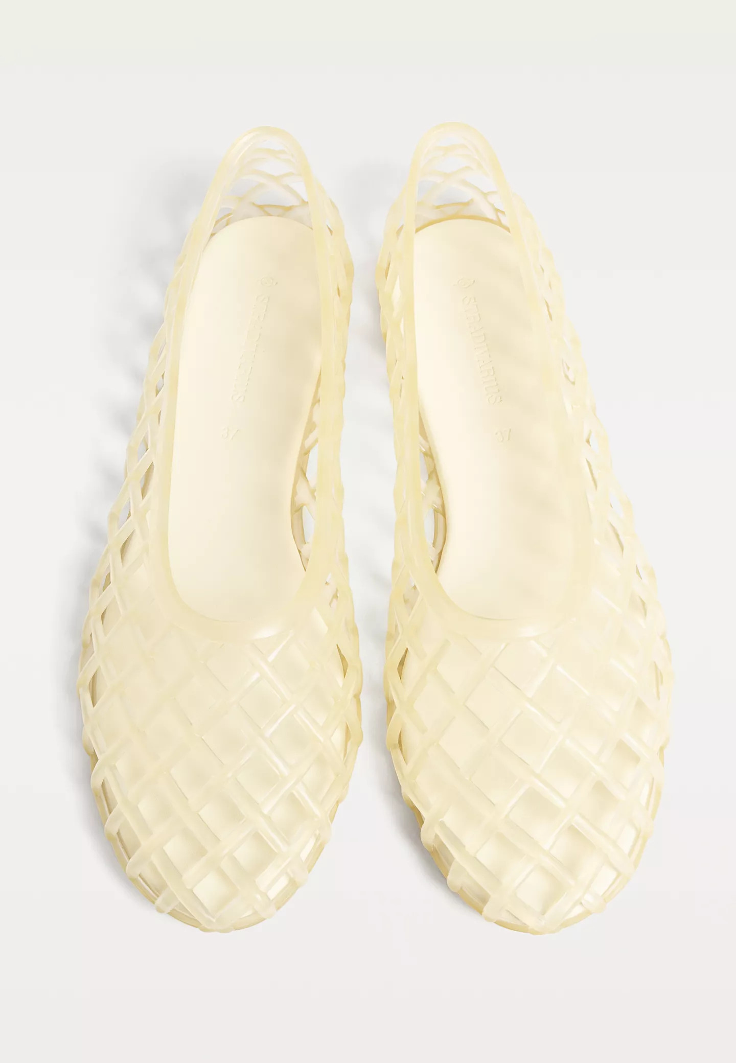 Rubber ballet flats | Stradivarius (UK)