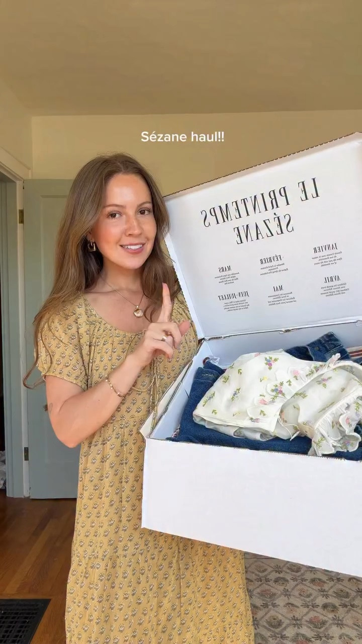 Wearing size 2 in both top and dress!