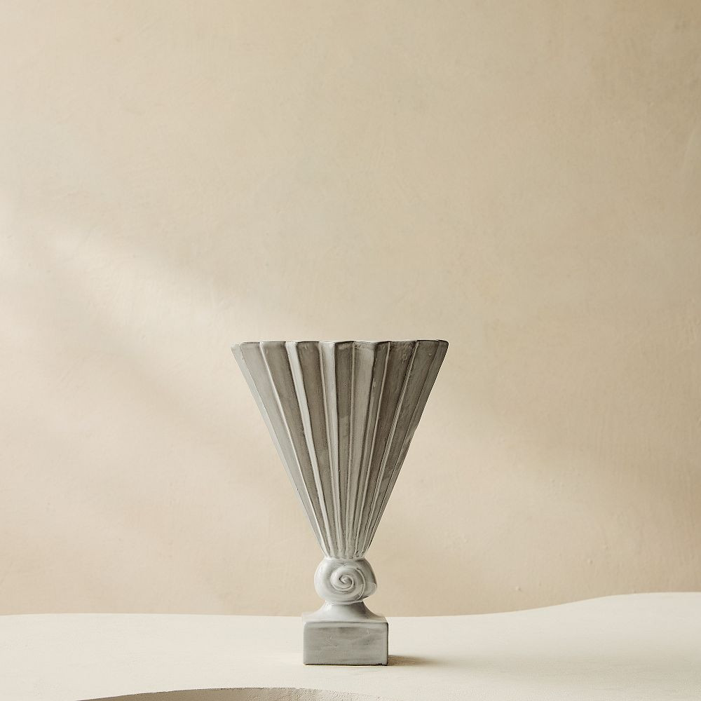 Solei Terracotta Vases | West Elm (US)