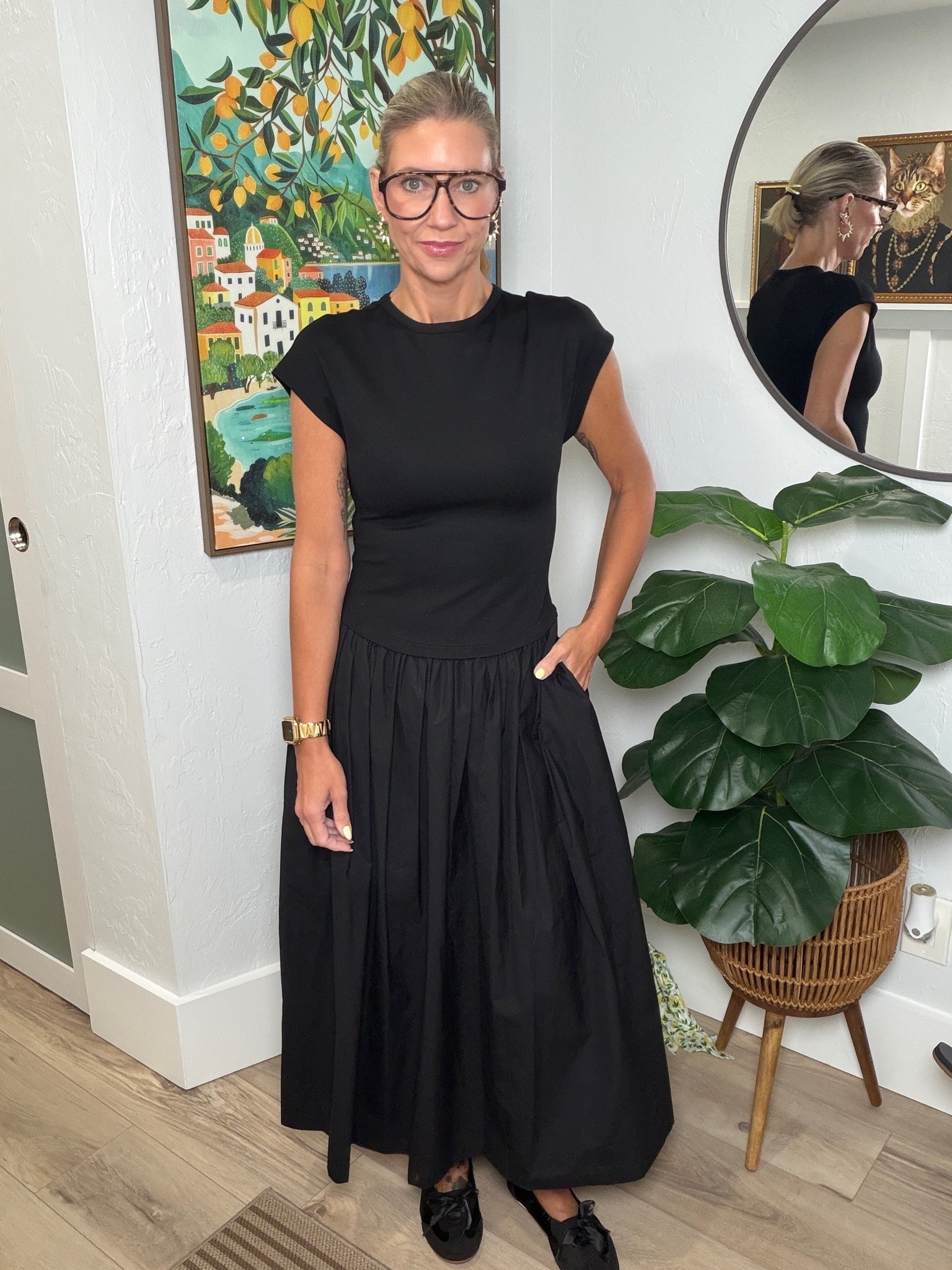 Sadly this dress is sold out. But I found some similar options below!

#LTKootd #LTKOver40