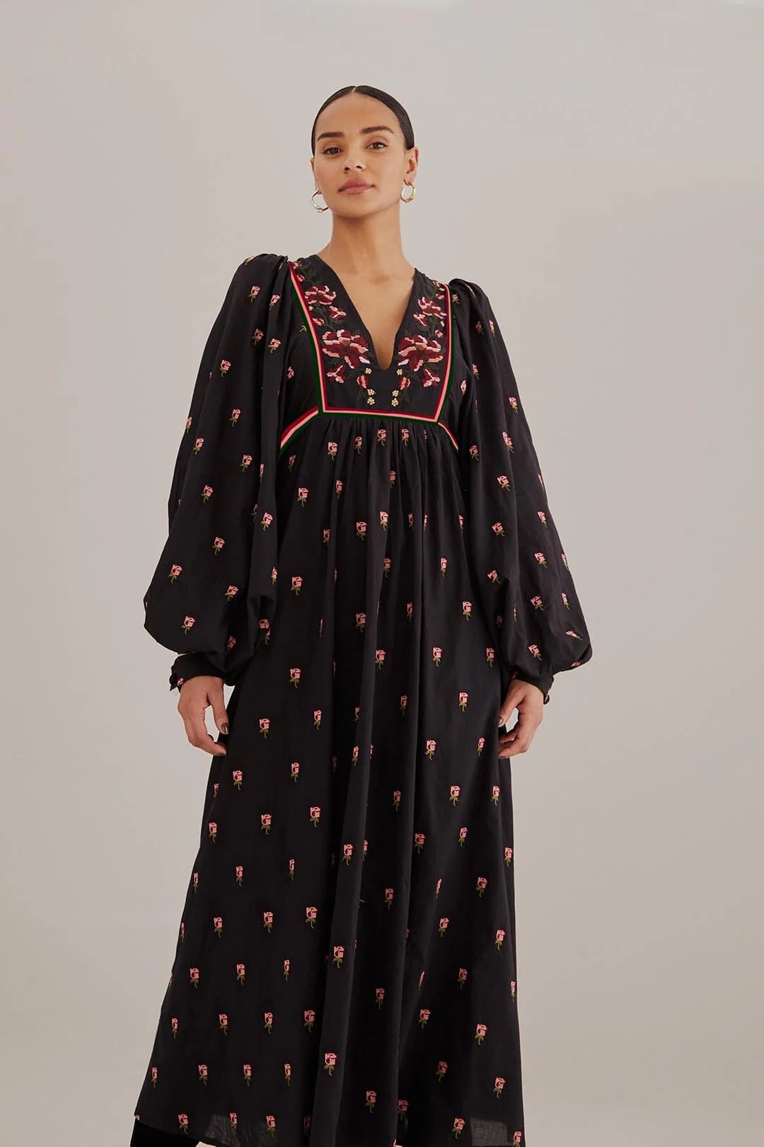 Black Floral Embroidered V Neck Maxi Dress | FarmRio