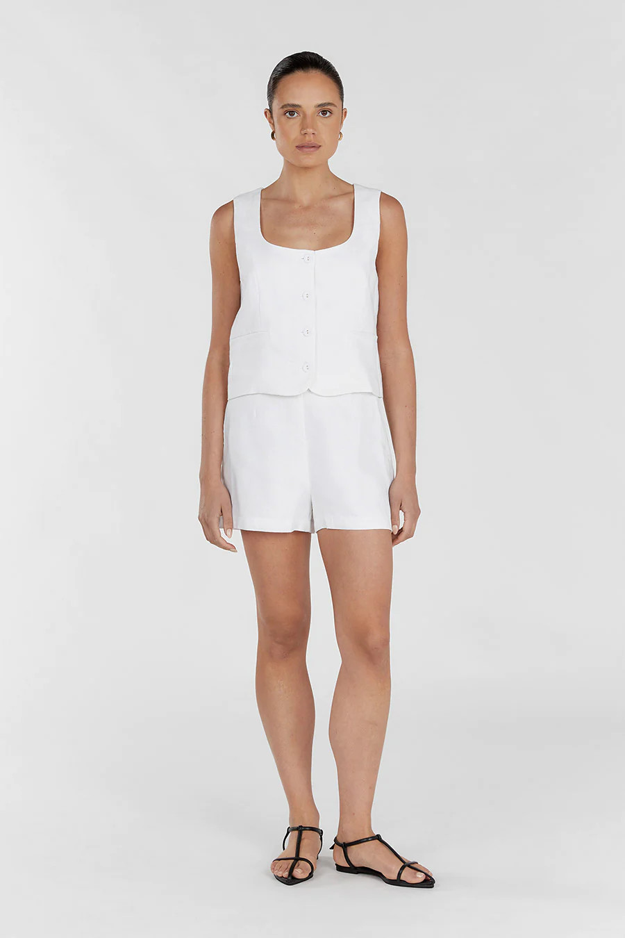 JESSIE WHITE LINEN SHORT | DISSH