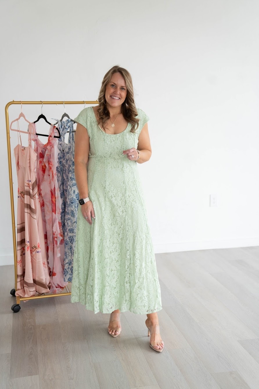 Wedding Guest Dresses

Petal & Pup  midi dress   floral dress  heels  trendy outfits  spring fashion  spring dress spring outfit  spring wedding  summer wedding


#LTKWedding #LTKootd #LTKgrwm