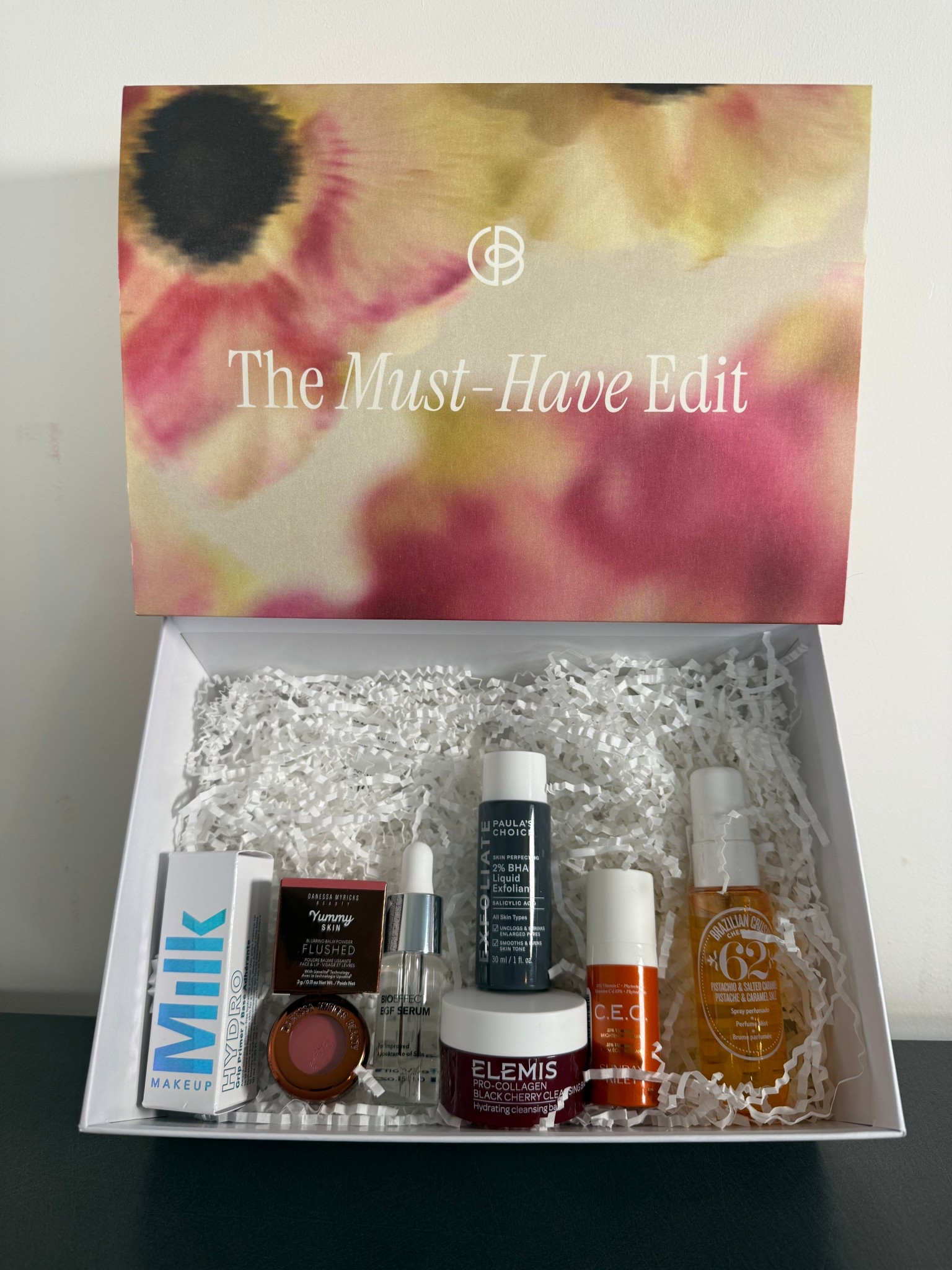 🤩 Cult Beauty Must-Have Edit
📸 You’ll find a review video on my Youtube channel
🎁 New customers can save £5 on a £25 spend using code CRYSTAL-RF
.
.
#cultbeauty
#cultbeautyedit
#cultbeautyedits
#danessamyricks
#milkmakeup 
#bioeffect
#paulaschoice 
#sundayriley 
#elemis 
#soldejaneiro
#cultbeautymushavedit
#musthaves
#summerbeauty 


#LTKxCultBeauty