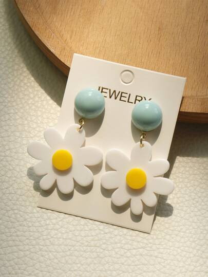 Flower Decor Drop Earrings SKU: sj2205086848683438(100+ Reviews)$1.90Make 4 payments of $0.47 $1.... | SHEIN
