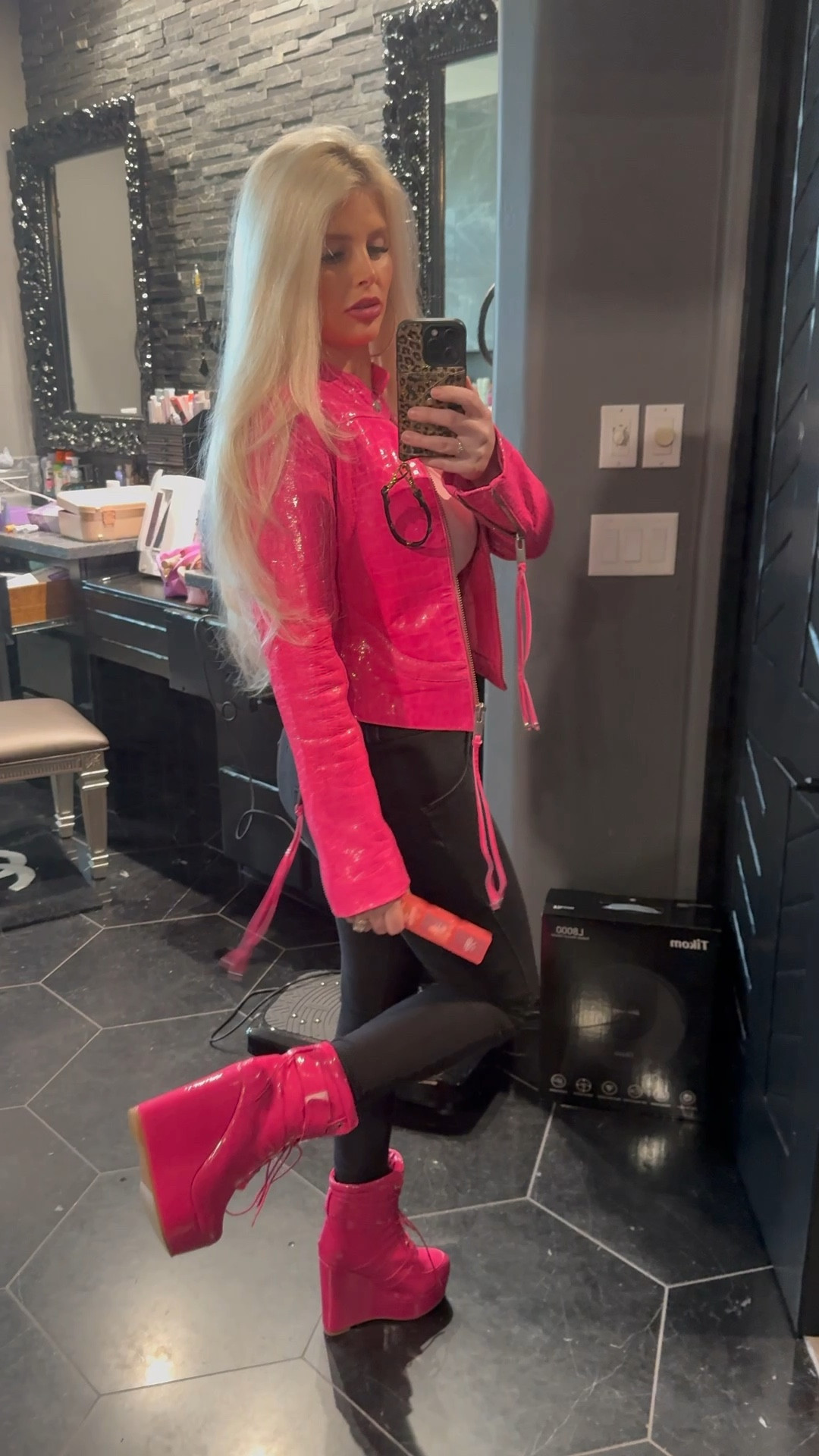  Church Valentine’s Day outfit

Jacket: sm
Shirt: xs

#LTKValentine #LTKootd #LTKPetite