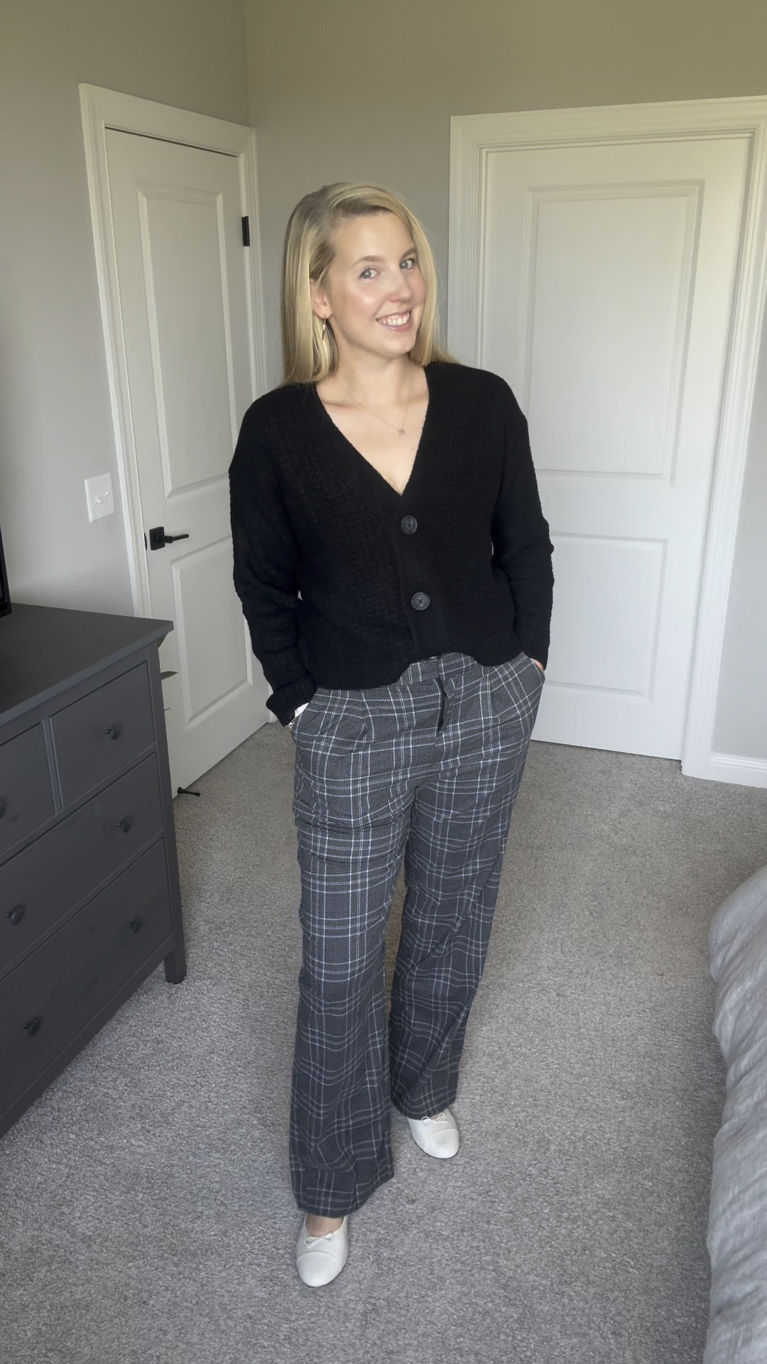Where are my corporate girlies at? $25 dress pants that are actually comfy? Yes please!

#LTKFindsUnder50 #LTKSeasonal #LTKHoliday