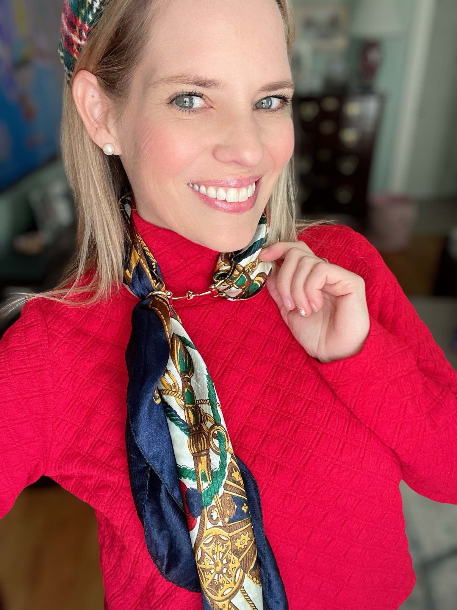 Scarf hook, accessories, fall outfits 

#LTKFindsUnder50 #LTKOver40 #LTKFindsUnder100