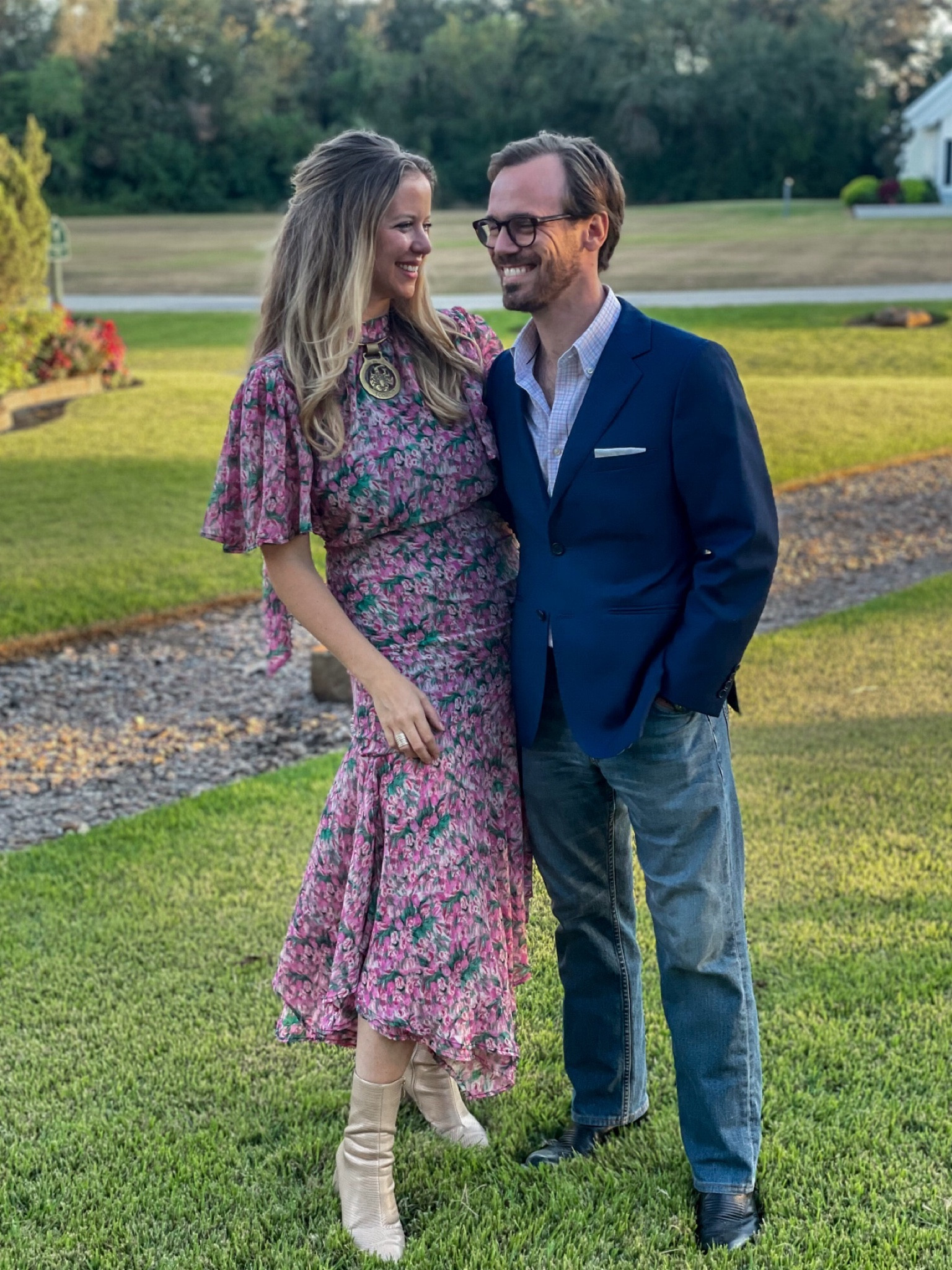 Love in the country! Celebrated my cousin’s nuptials this past weekend at the most gorgeous venue. 

The attire for her country wedding was “Texas chic” so I knew a flowy floral fall aesthetic was exactly what I needed & En Saison is quickly becoming my go to brand.
Closed toe taupe block boots from Billini / vintage zodiac horse medallion and vintage clip on earrings from Vintage by Allison

#LTKStyleTip #LTKSeasonal #LTKWedding