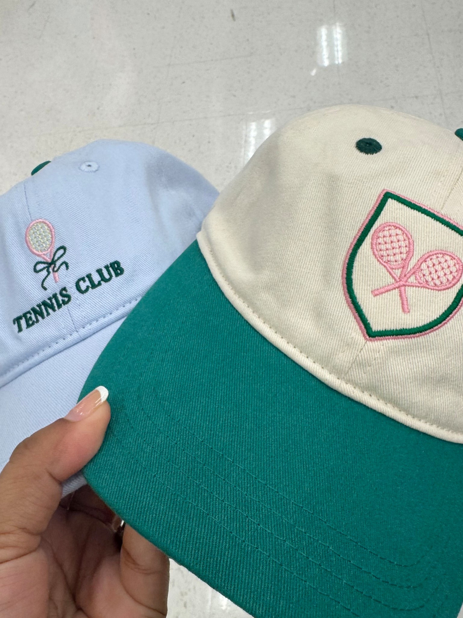 Tennis-core approved 🤩🎾

#TennisClubStyle #TargetRunThings #SportyChic #CourtSideLooks #SummerStyle #TennisVibes #frasiersterling 

#LTKActive #LTKKids #LTKFamily