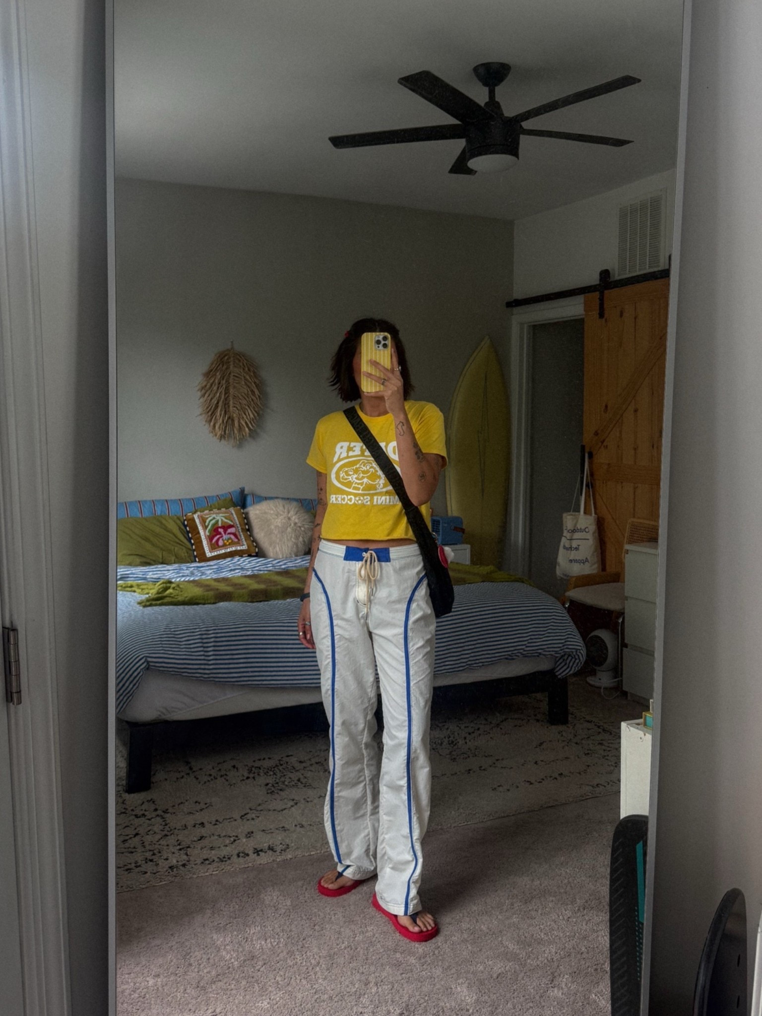 friday ootd 

pants: madesomeworld