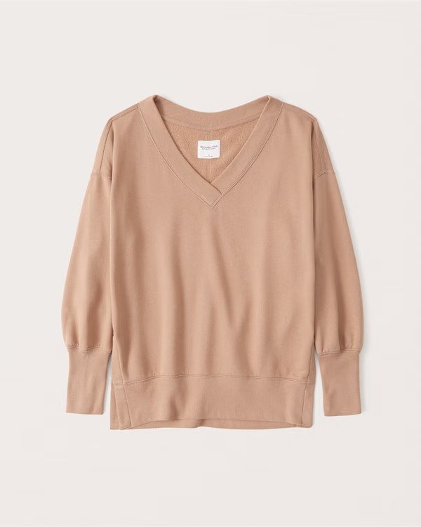 Split-Hem Tunic V-Neck Sweatshirt | Abercrombie & Fitch (US)