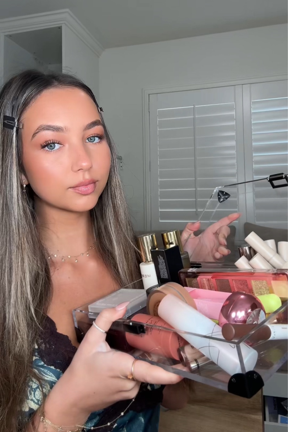 full face NEW MAKEUP ✨🛍️

#LTKFindsUnder100 #LTKSeasonal #LTKBeauty