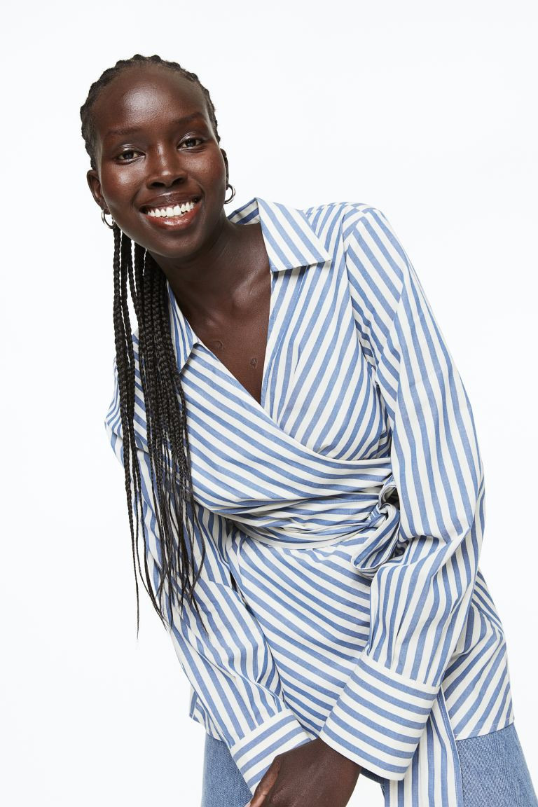 Katoenen overslagblouse | H&M (DE, AT, CH, NL, FI)