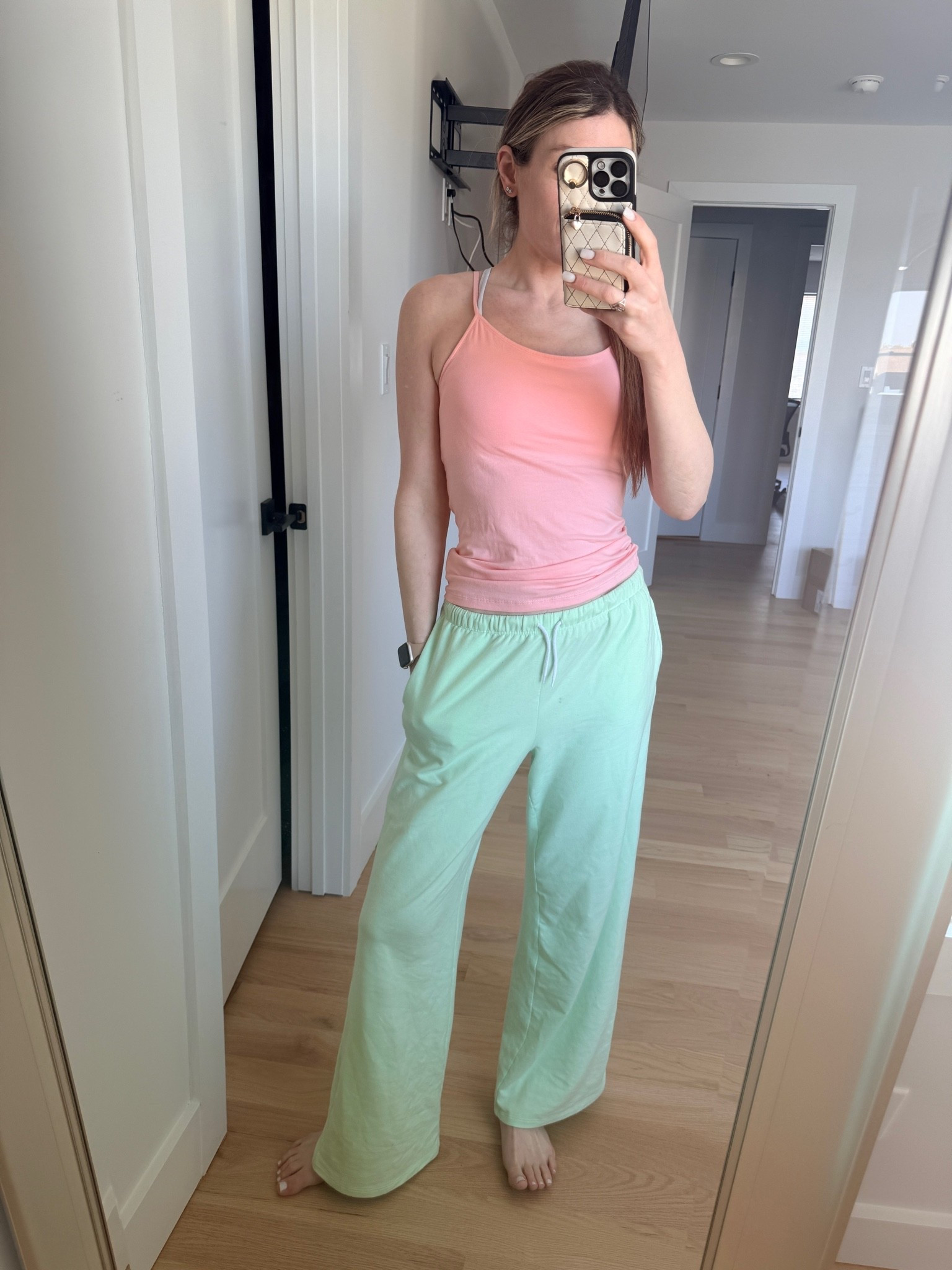 and back to the basics! No Boundaries lounge clothes are everything

#LTKootd #LTKgrwm #LTKdayinmylife