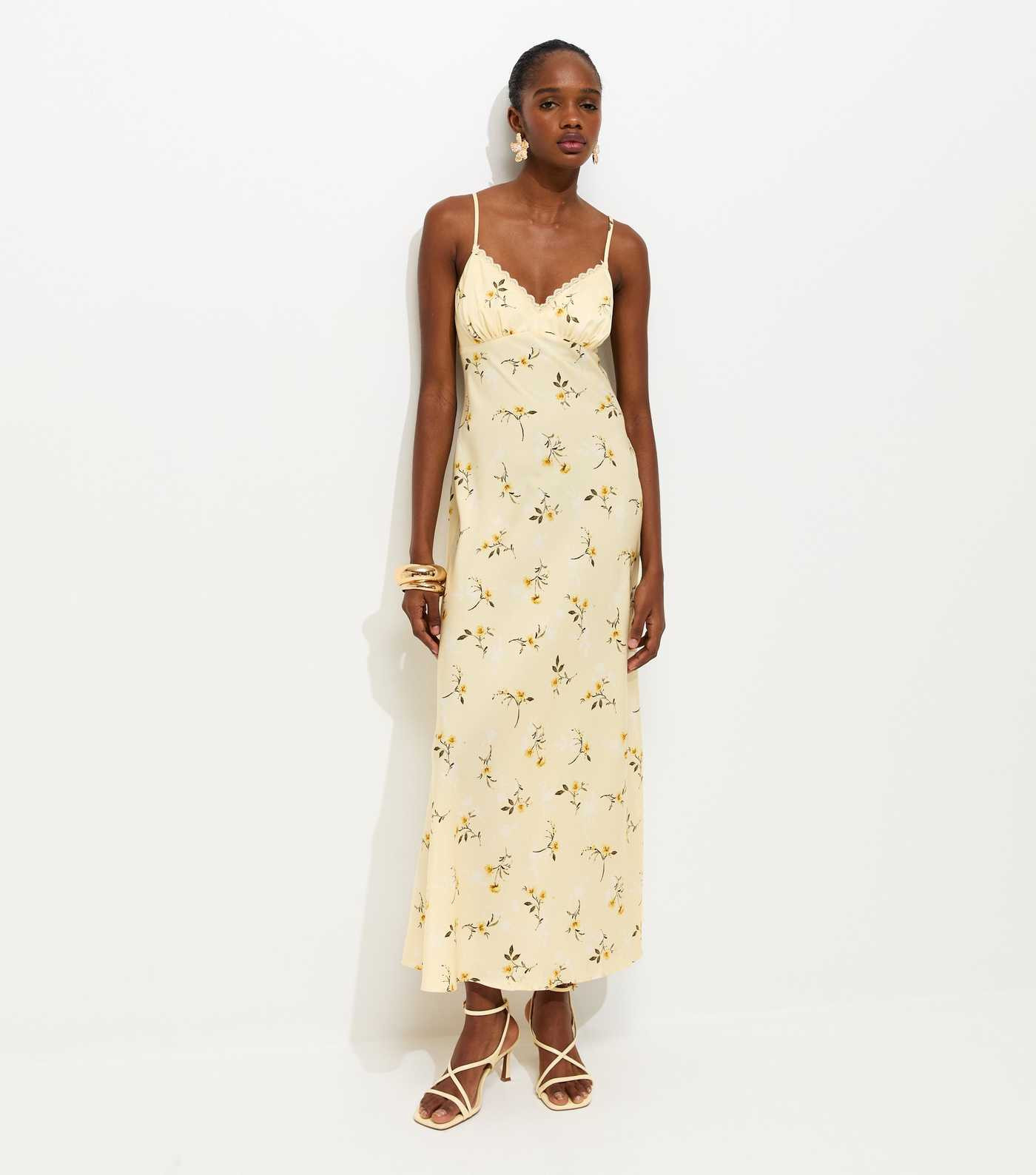 Yellow Daisy Print Lace Trimmed Satin Midi Dress | New Look | New Look (UK)