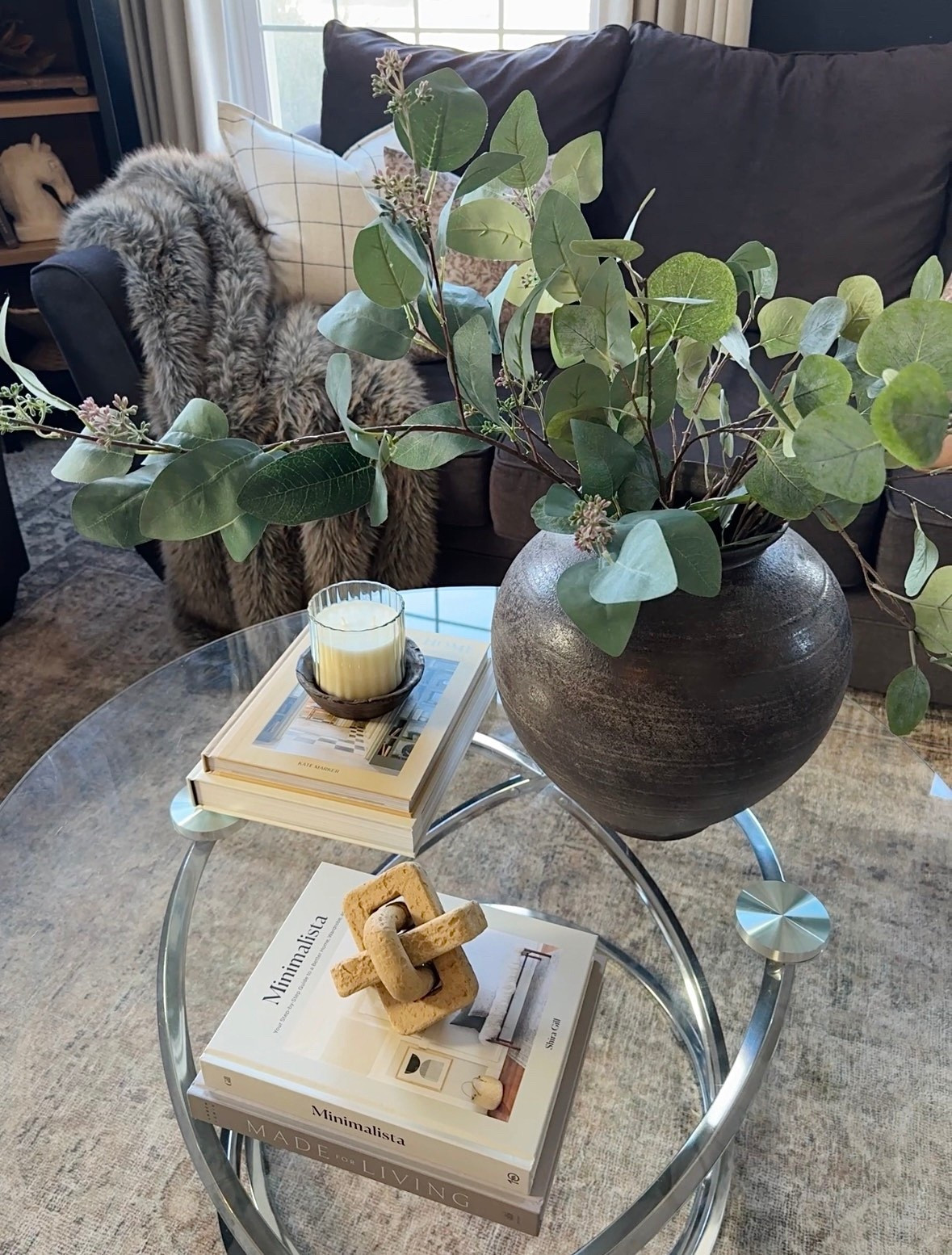 This black rustic vase is giving Pottery barn vibes but Target price tag!

*stems are hobby lobby

#homedecor #springrefresh 

#LTKHome #LTKSeasonal